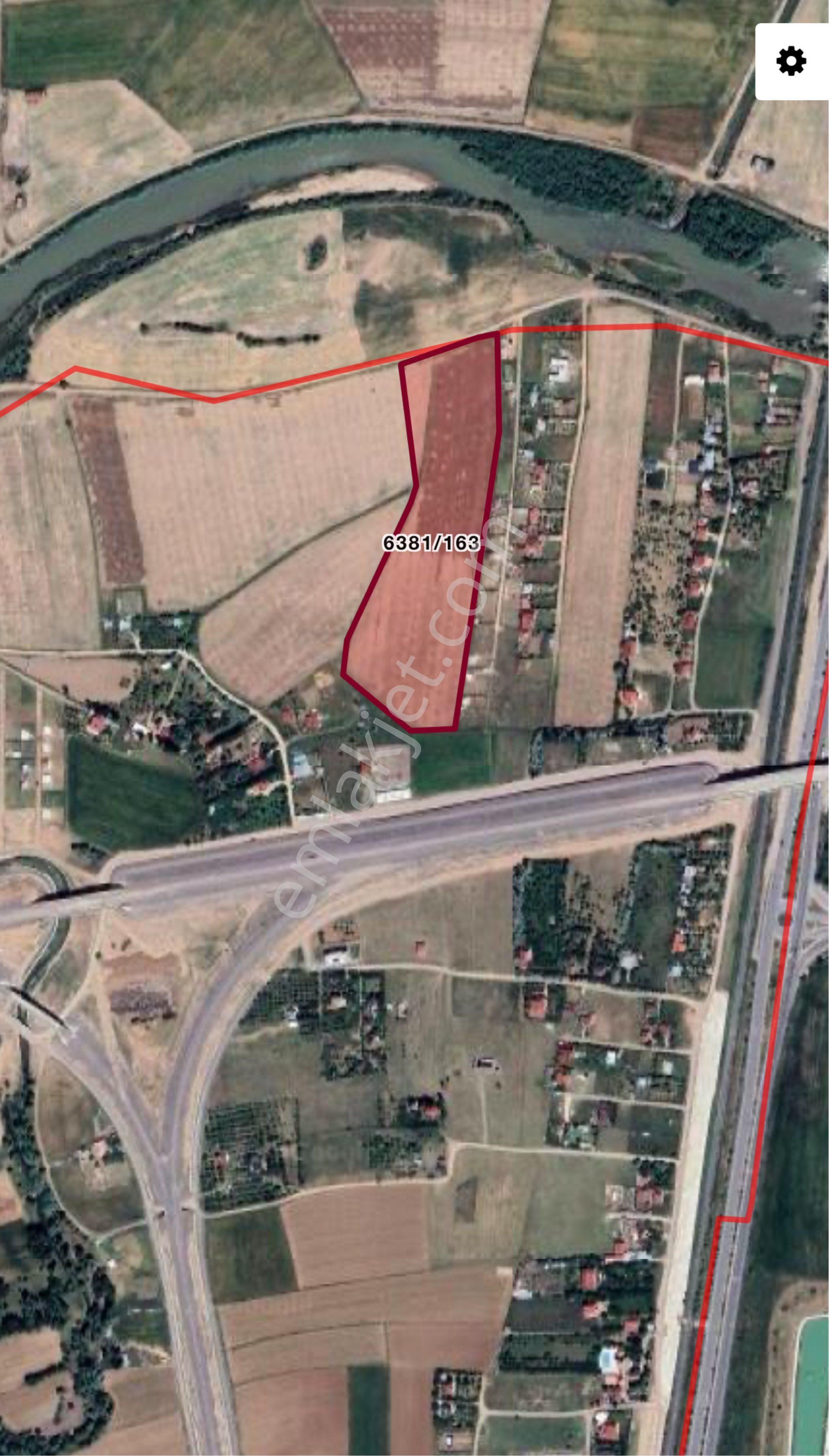 Üniversite’de Satılık Ticari İmarlı Arsa - Görsel 2