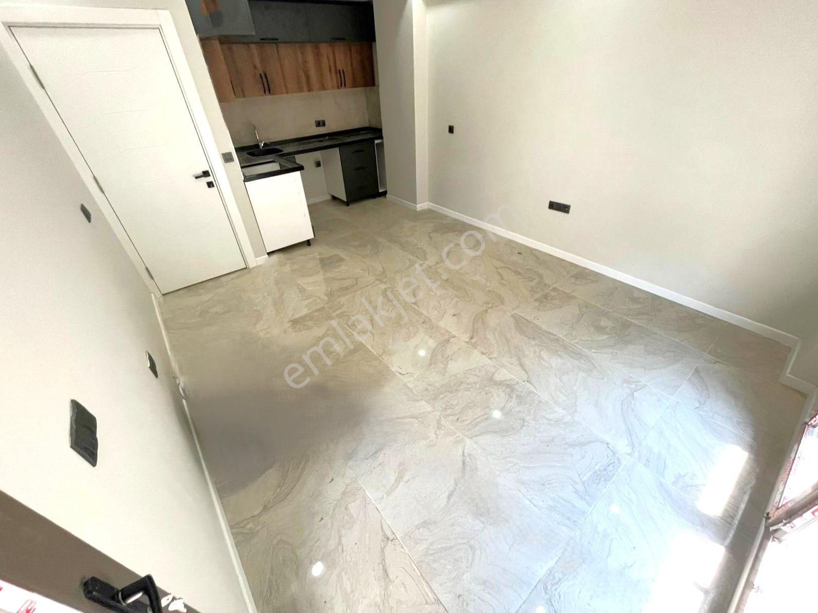 ✨burhaniye Öğretmenler'de ✨aygülden Sıfır Denize Yakın Bahçe Kullanımlı Doğalgazlı 1+1 Satılık Daire - Görsel 4