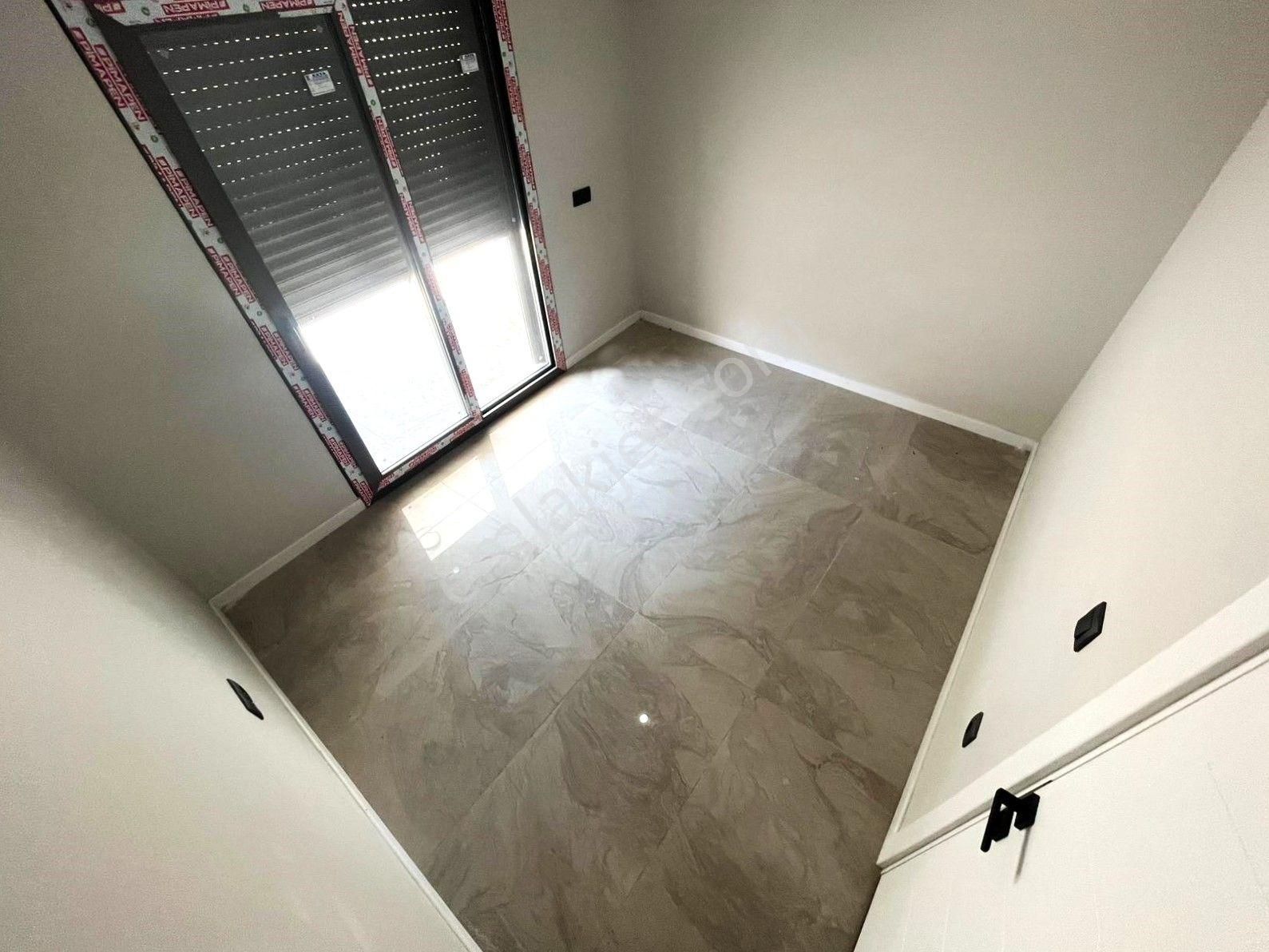 ✨burhaniye Öğretmenler'de ✨aygülden Sıfır Denize Yakın Bahçe Kullanımlı Doğalgazlı 1+1 Satılık Daire - Görsel 18