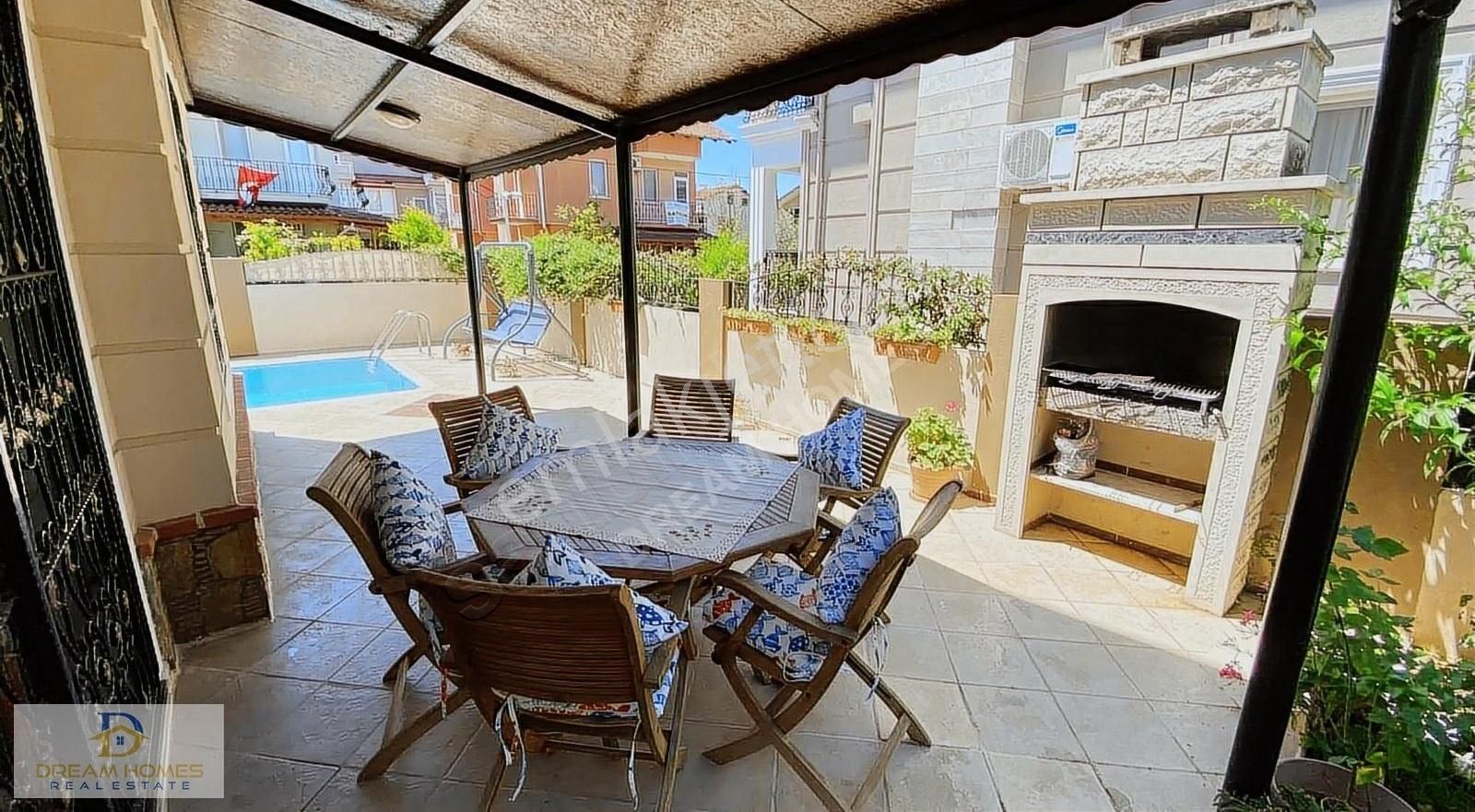 1 Kasım - 1 Mayıs Çalış'ta Kiralık Müstakil 4+1 Tripleks Villa - Görsel 26