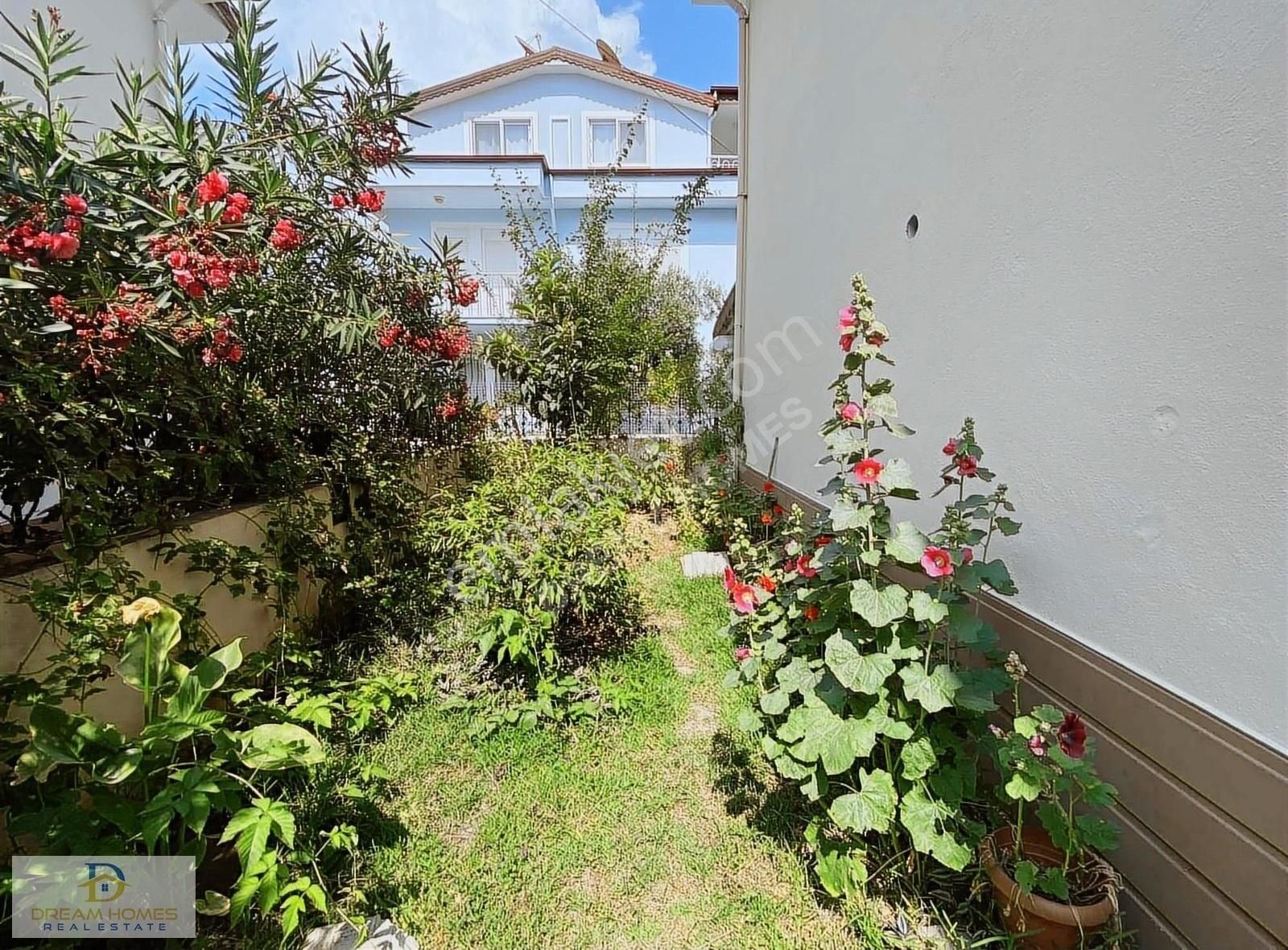 1 Kasım - 1 Mayıs Çalış'ta Kiralık Müstakil 4+1 Tripleks Villa - Görsel 18