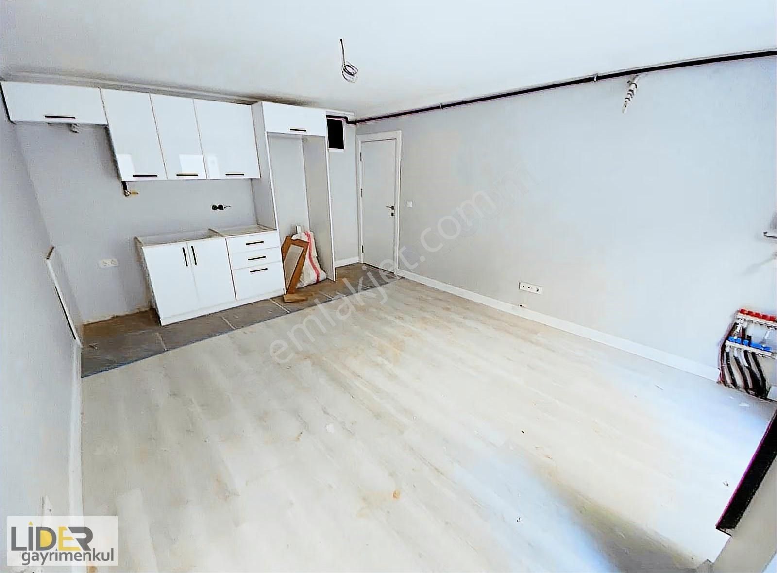 Lider'den Fırsat!! Ulaşıma Yakın Sıfır Bahçe Teraslı Geniş 1+1 - Görsel 7