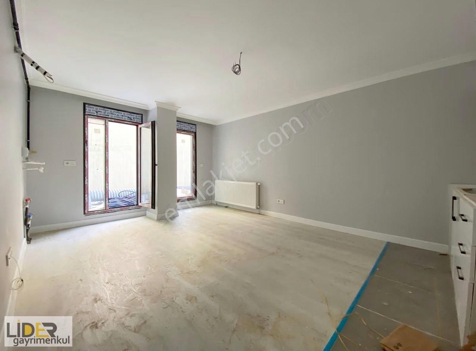 Lider'den Fırsat!! Ulaşıma Yakın Sıfır Bahçe Teraslı Geniş 1+1