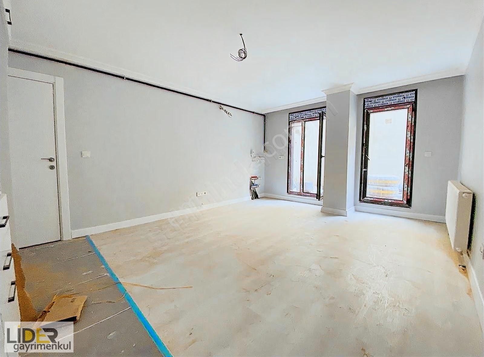 Lider'den Fırsat!! Ulaşıma Yakın Sıfır Bahçe Teraslı Geniş 1+1 - Görsel 3