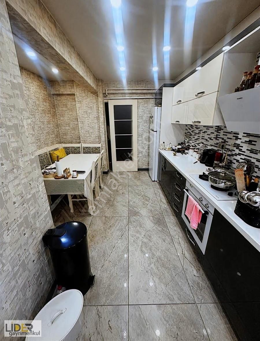 Lider'den Bostancı Sahil'de 225m2 Geniş Ön Köşe Ultra Lüks 4+2 - Görsel 32