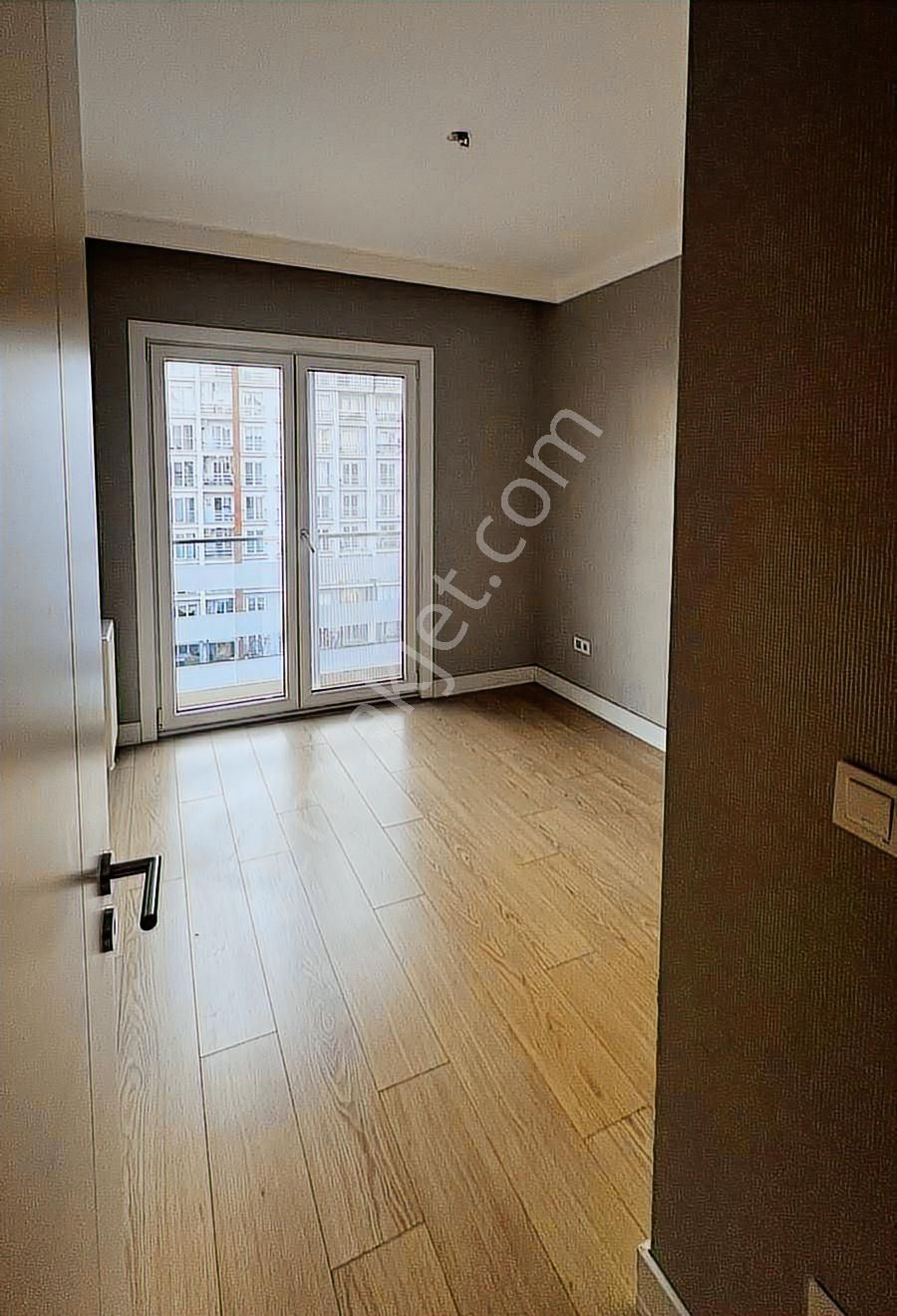 Tema İstanbulda Migros'a Yakın Kısa Bloklarda Satılık 3+1 - Görsel 22