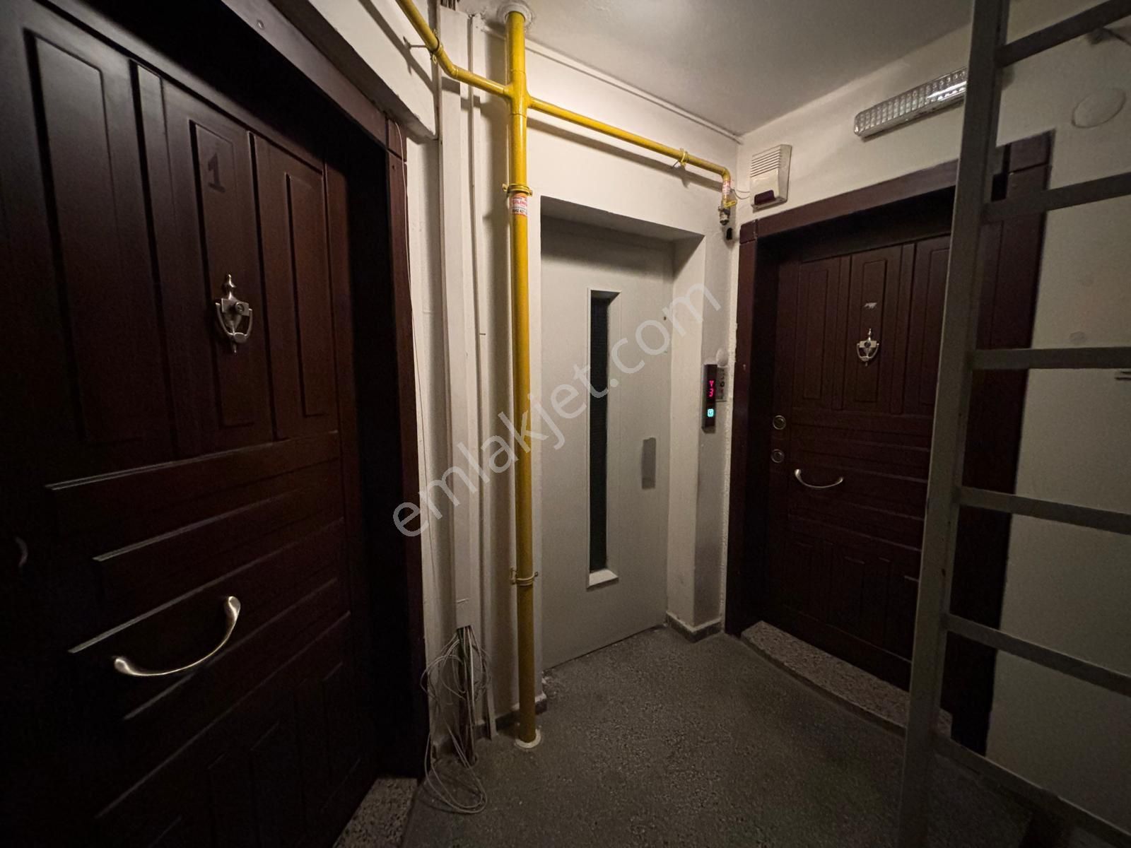 Alsancak Şair Eşref'te 3 + 1 Birinci Kat Tabela Hakimiyetli Satılık Daire - Görsel 17