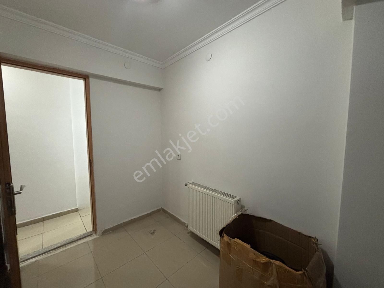 Alsancak Şair Eşref'te 3 + 1 Birinci Kat Tabela Hakimiyetli Satılık Daire - Görsel 12