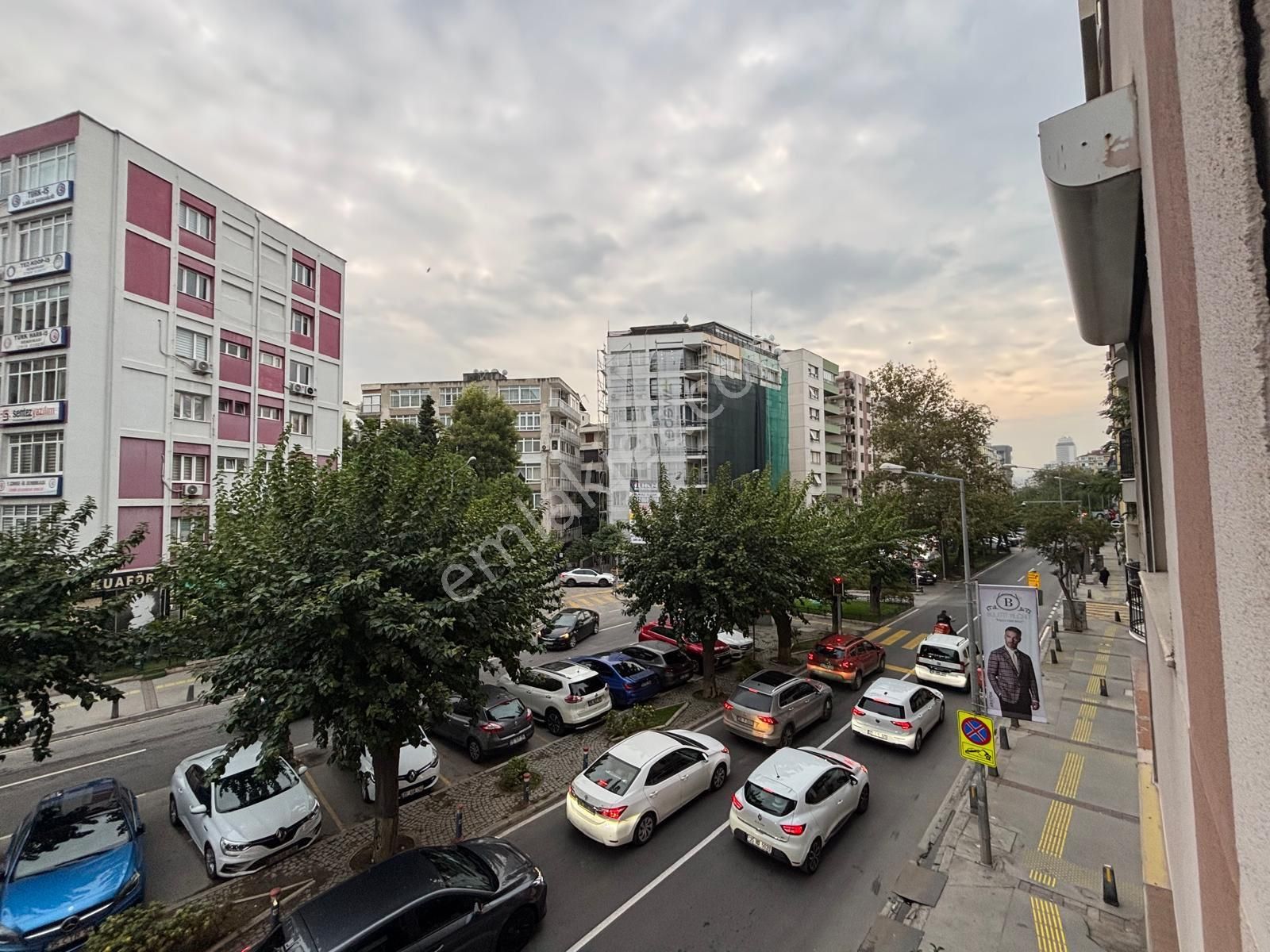 Alsancak Şair Eşref'te 3 + 1 Birinci Kat Tabela Hakimiyetli Satılık Daire - Görsel 7