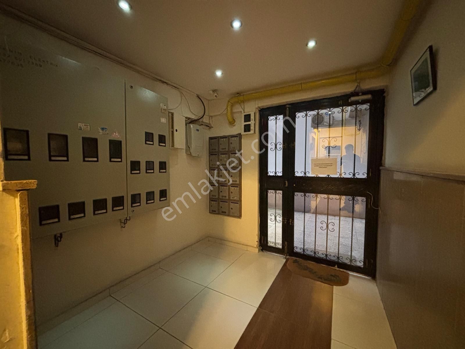 Alsancak Şair Eşref'te 3 + 1 Birinci Kat Tabela Hakimiyetli Satılık Daire - Görsel 16