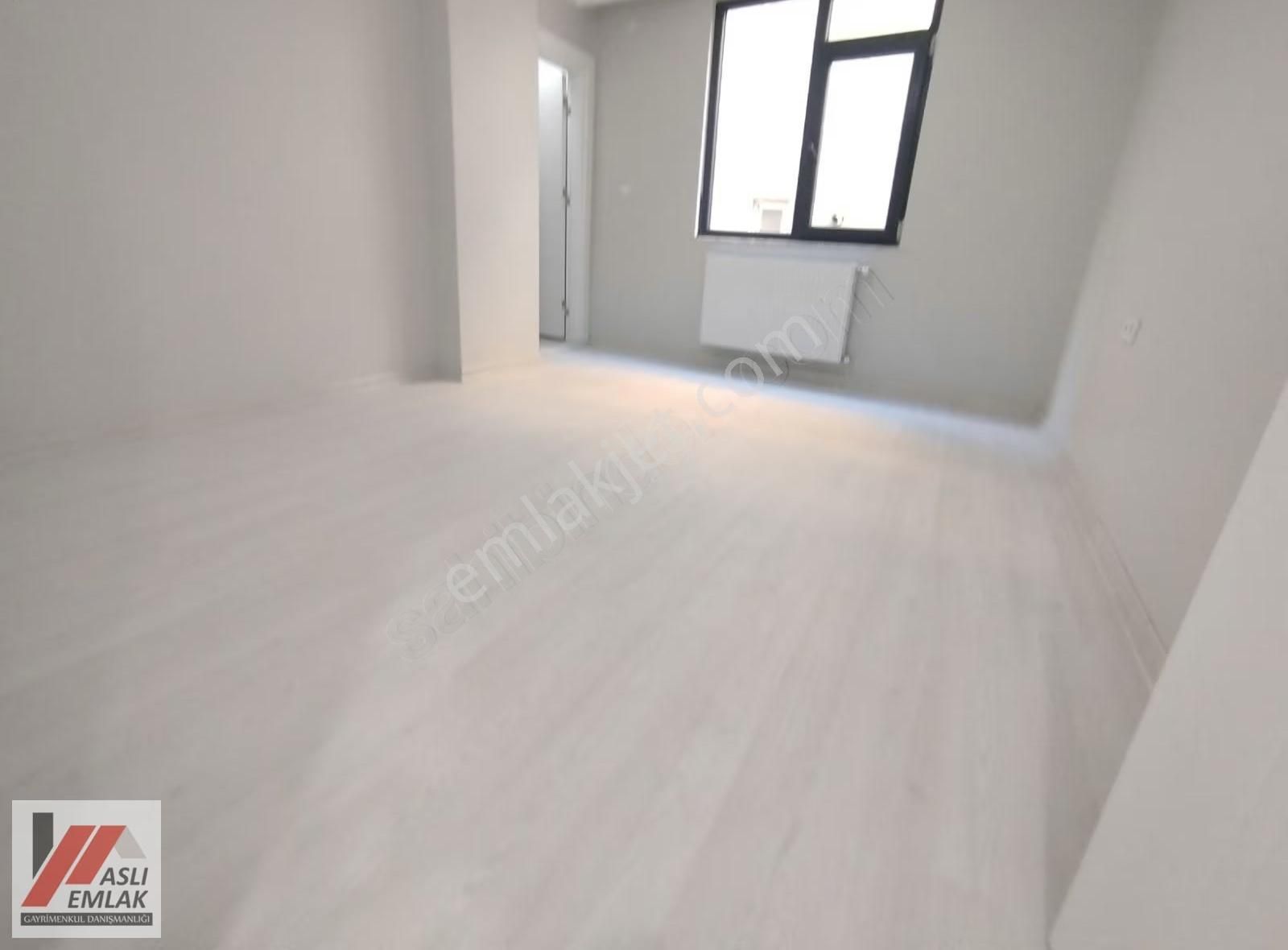 Aslı Emlak'tan Esentepe Mah Ebevyn Banyolu 3+1 Kat 1 - Görsel 3
