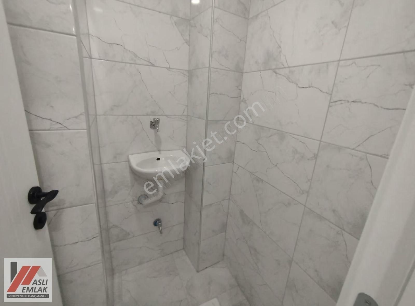 Aslı Emlak'tan Esentepe Mah Ebevyn Banyolu 3+1 Kat 1 - Görsel 6