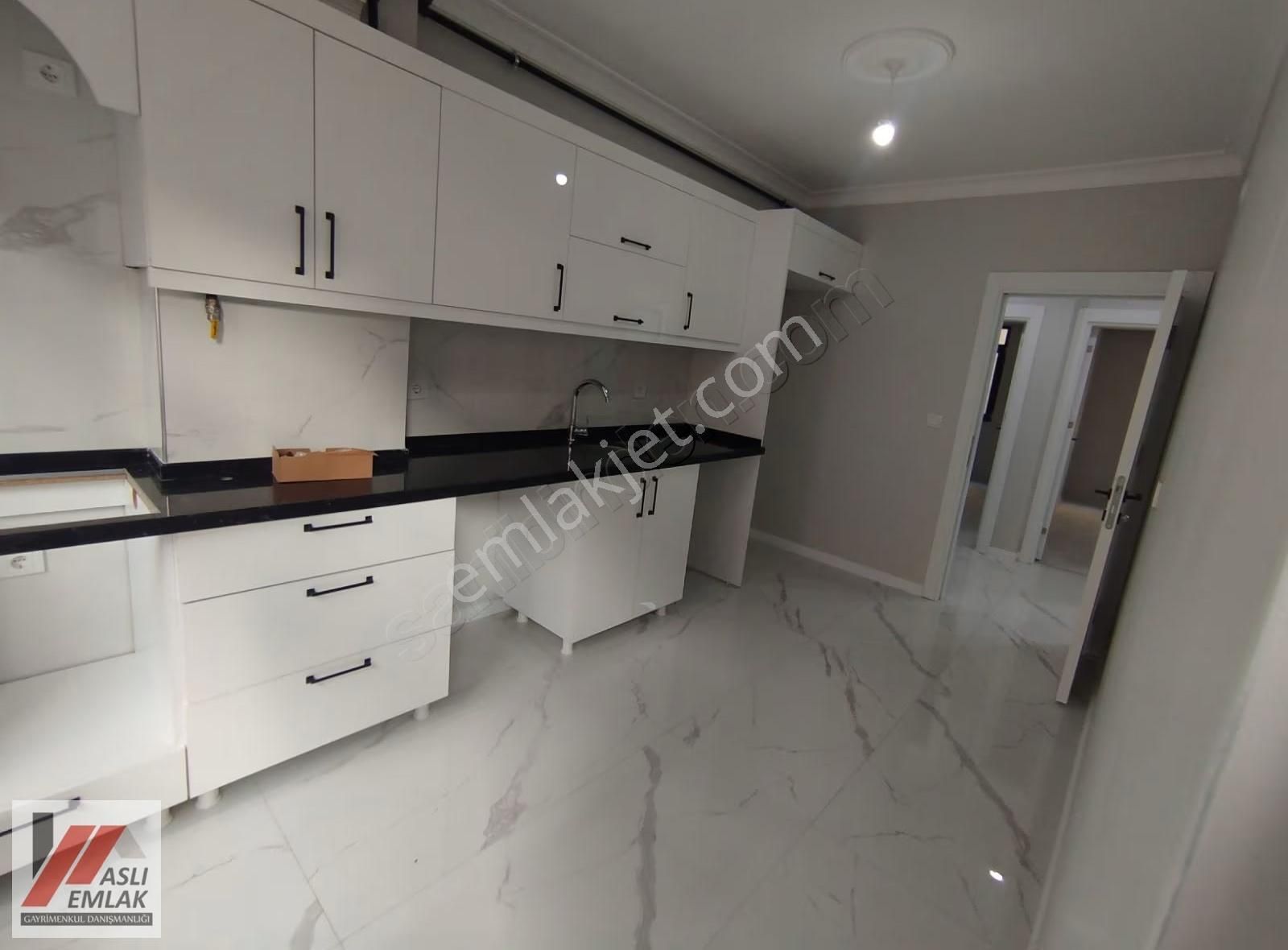 Aslı Emlak'tan Esentepe Mah Ebevyn Banyolu 3+1 Kat 1 - Görsel 35
