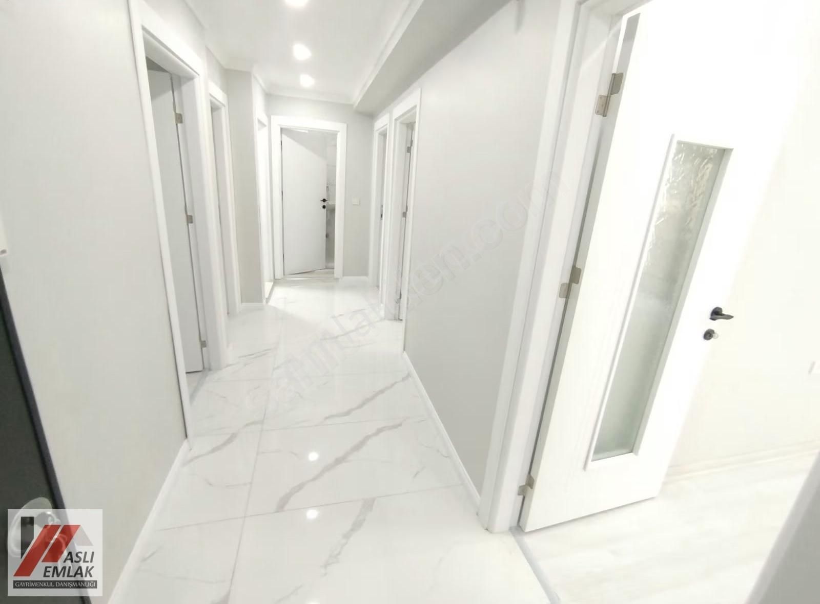 Aslı Emlak'tan Esentepe Mah Ebevyn Banyolu 3+1 Kat 1 - Görsel 13