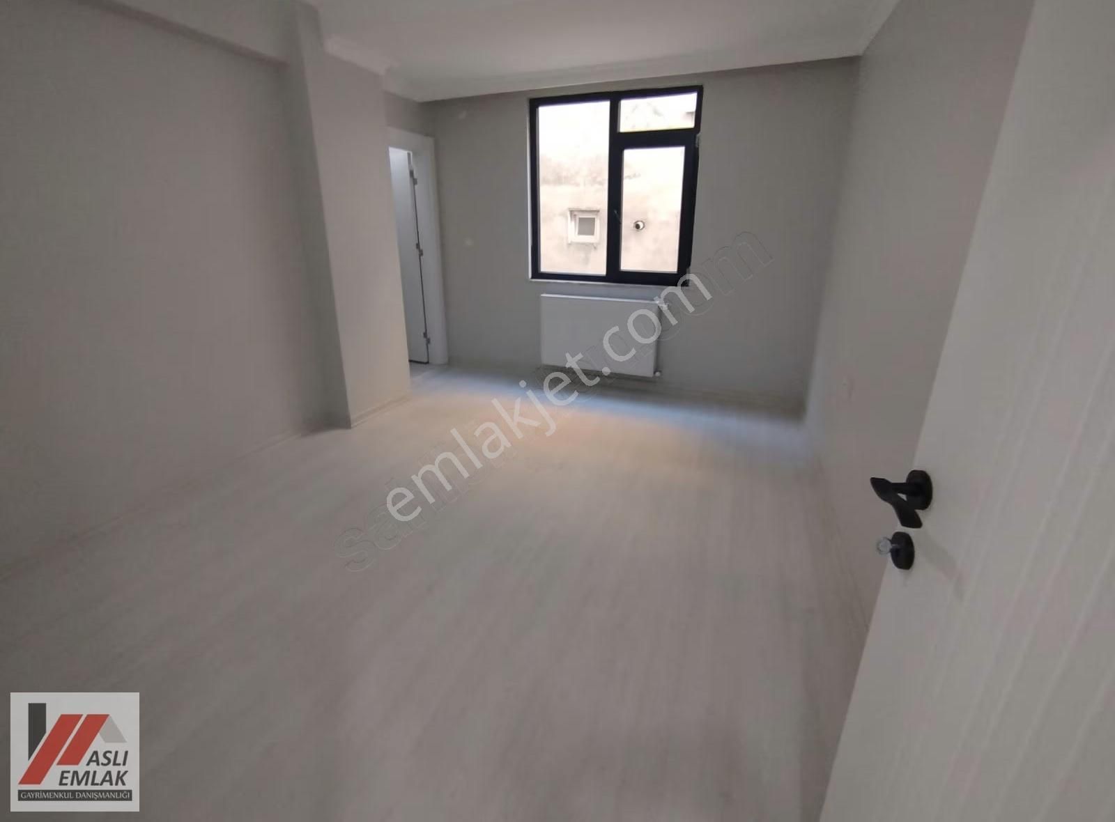 Aslı Emlak'tan Esentepe Mah Ebevyn Banyolu 3+1 Kat 1 - Görsel 32