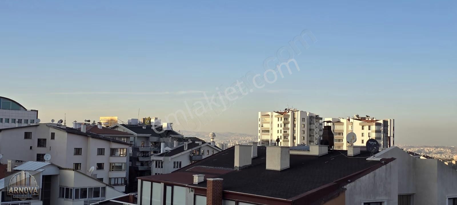 İlkbahar Mahallesinde 5+1 Mobilyalı Katta Dubleks Kiralık Daire - Görsel 22