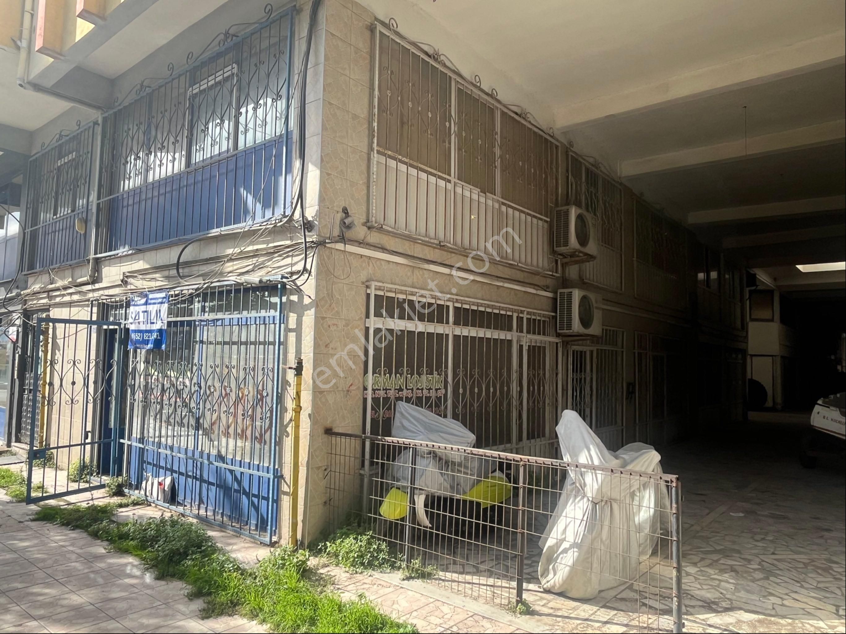 Enka’dan Körfez Kirazlıyalı E-5 Yanyolda Satılık Eşyalı Ofisler - Görsel 17