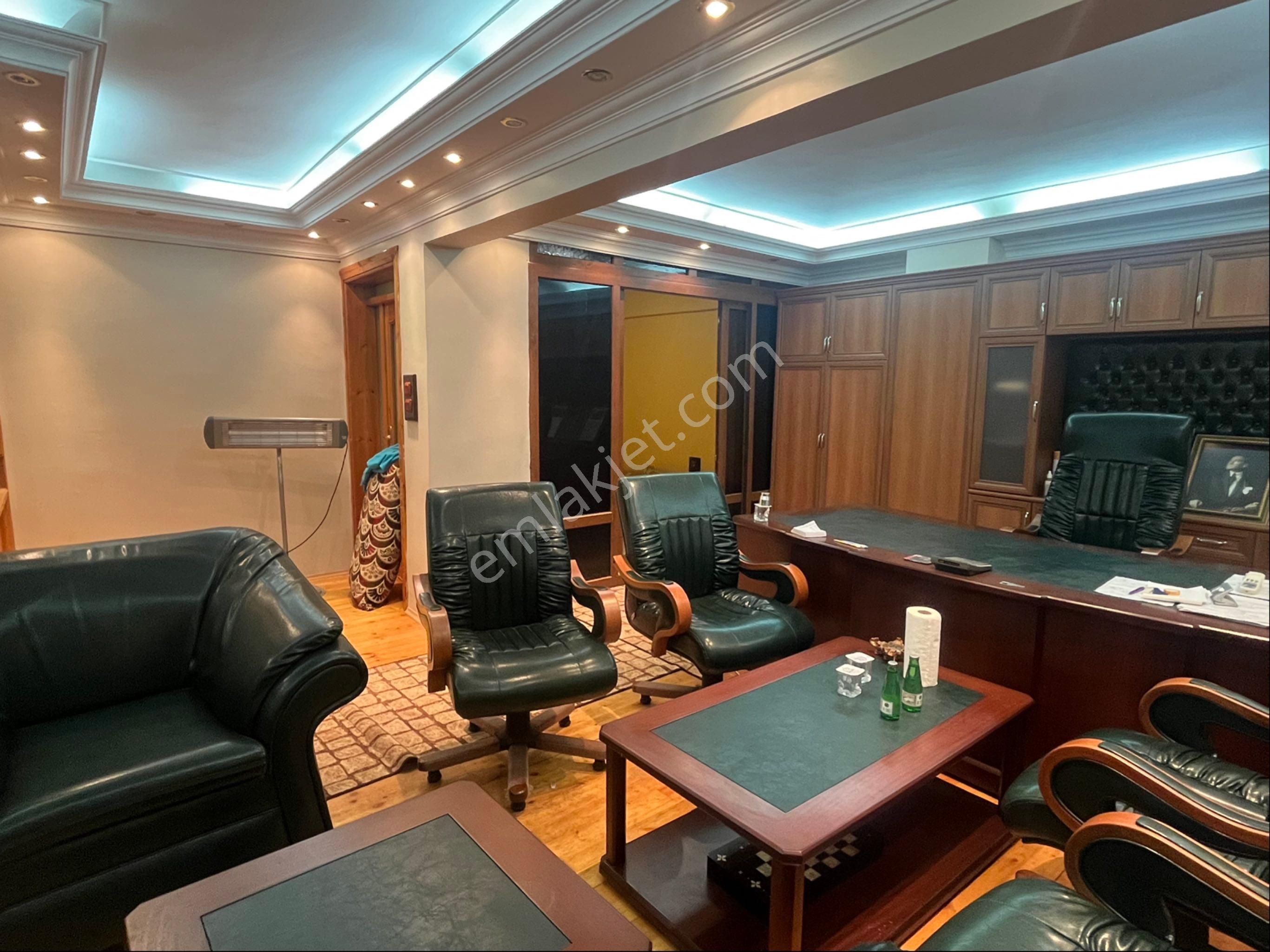 Enka’dan Körfez Kirazlıyalı E-5 Yanyolda Satılık Eşyalı Ofisler - Görsel 8