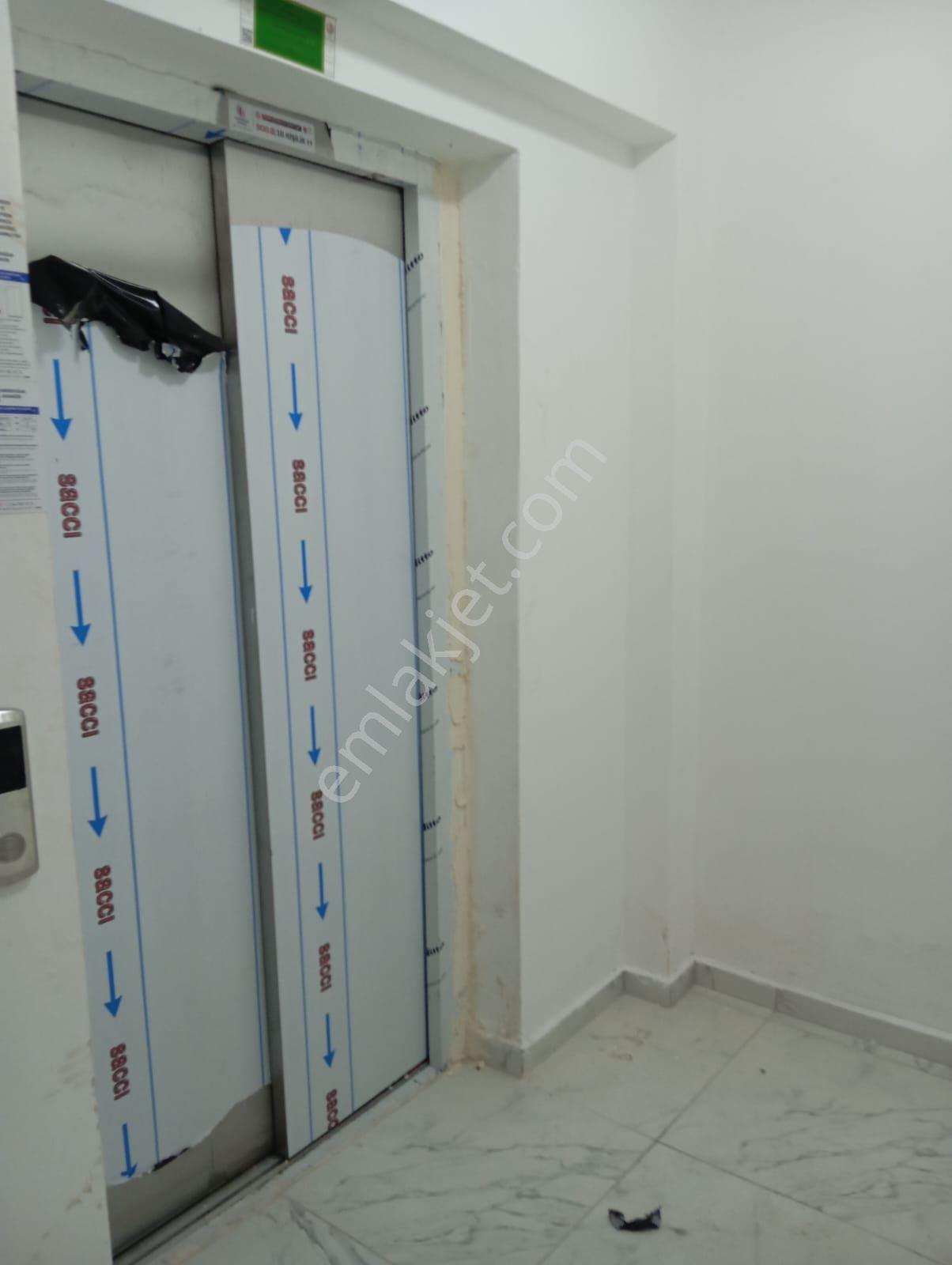Uşak Merkez Ünalan Mh De 1+1 Kiralık Daire - Görsel 8