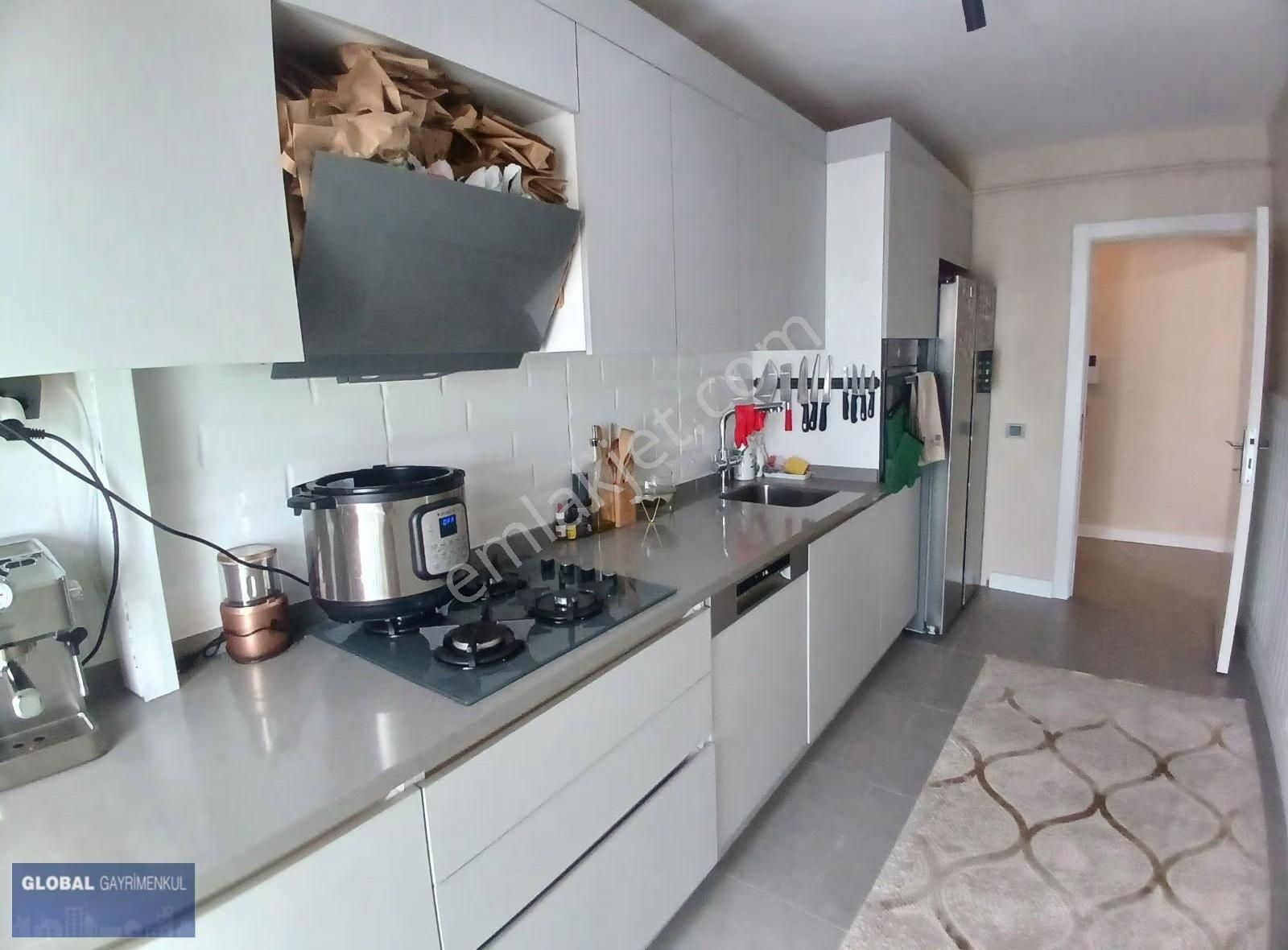 Global'den, Fiyaka 3 Sitesinde Yenilenmiş, Lüks, Geniş 2+1 Daire - Görsel 26