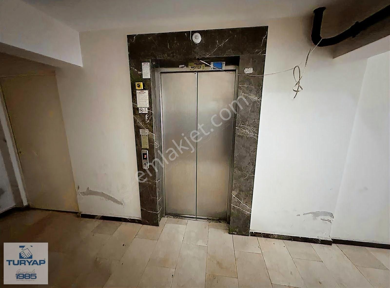 Turyap Eren'den Satılık Altınovada Site İçinde 2+1 Arakat Daire - Görsel 2