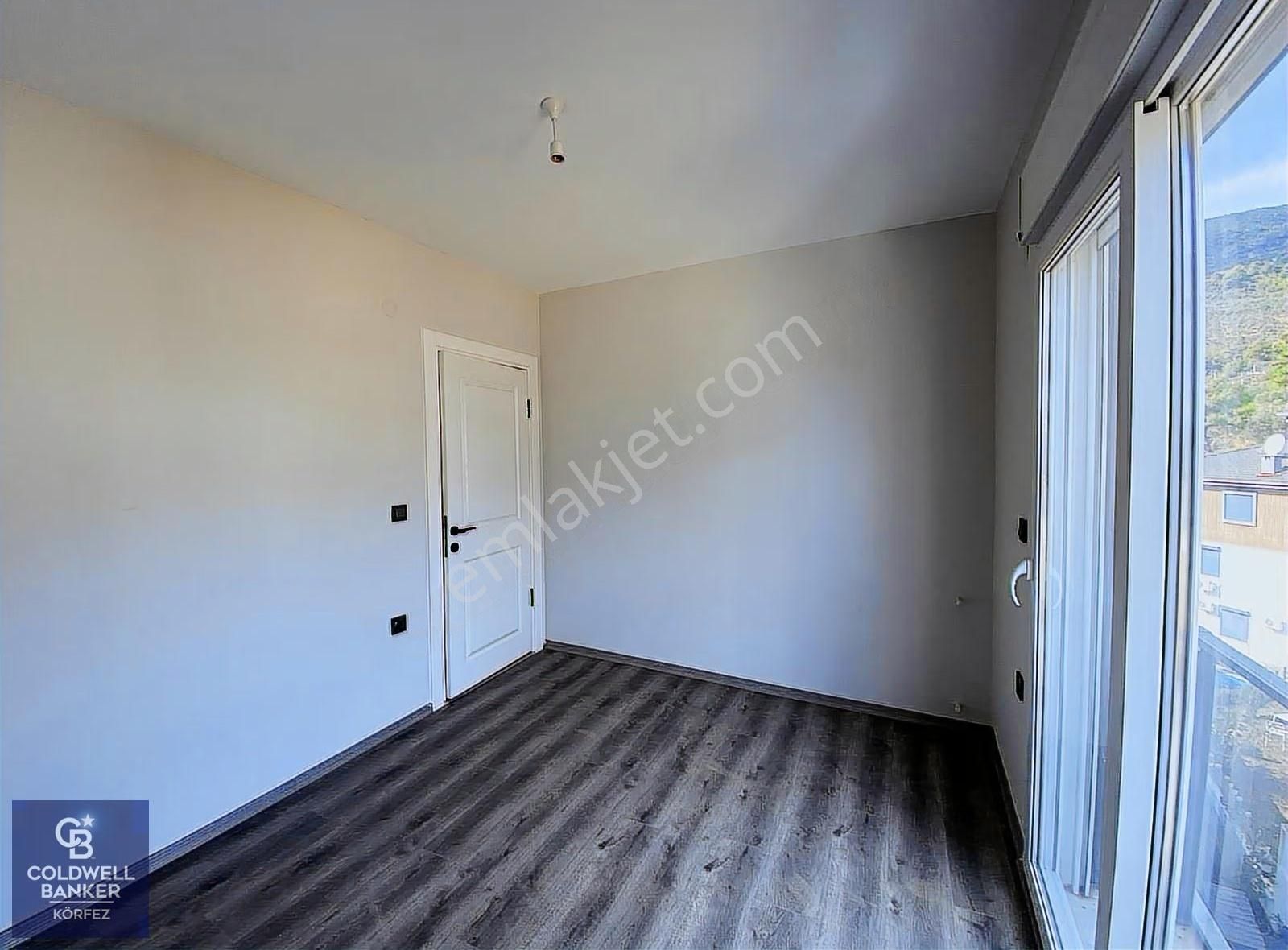 Altınoluk'ta Deniz Ve Doğa Manzaralı Satılık 3+1 Dubleks Daire - Görsel 8