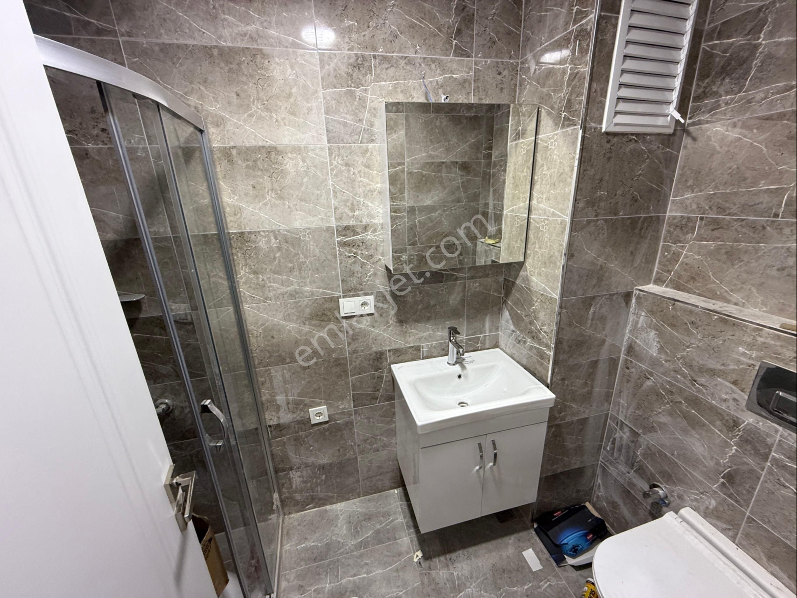 Yenibinada Asansörlü 2+1 Üsküdar - Görsel 4