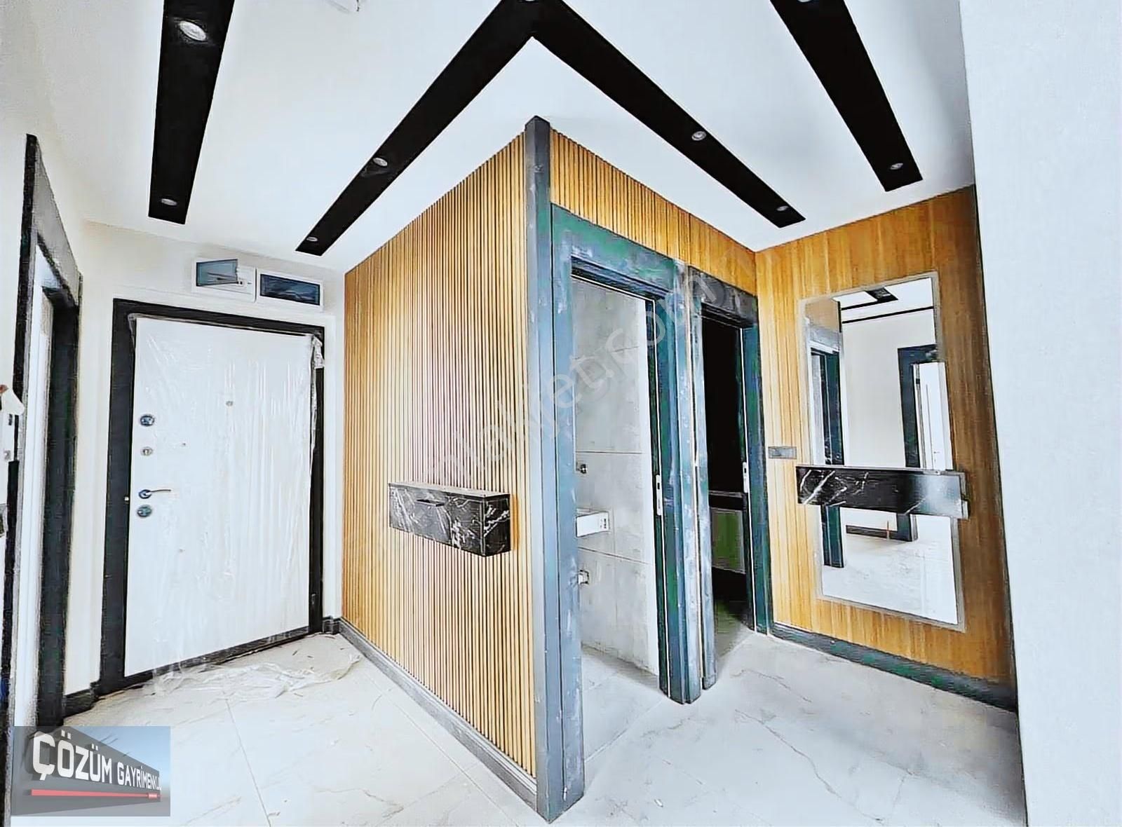 Keçiören Karakaya'da Ana Caddeye Çok Yakın Sıfır 2+1 Katta Daire - Görsel 11