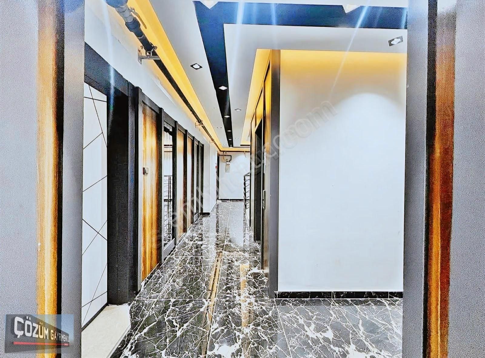 Keçiören Karakaya'da Ana Caddeye Çok Yakın Sıfır 2+1 Katta Daire - Görsel 17