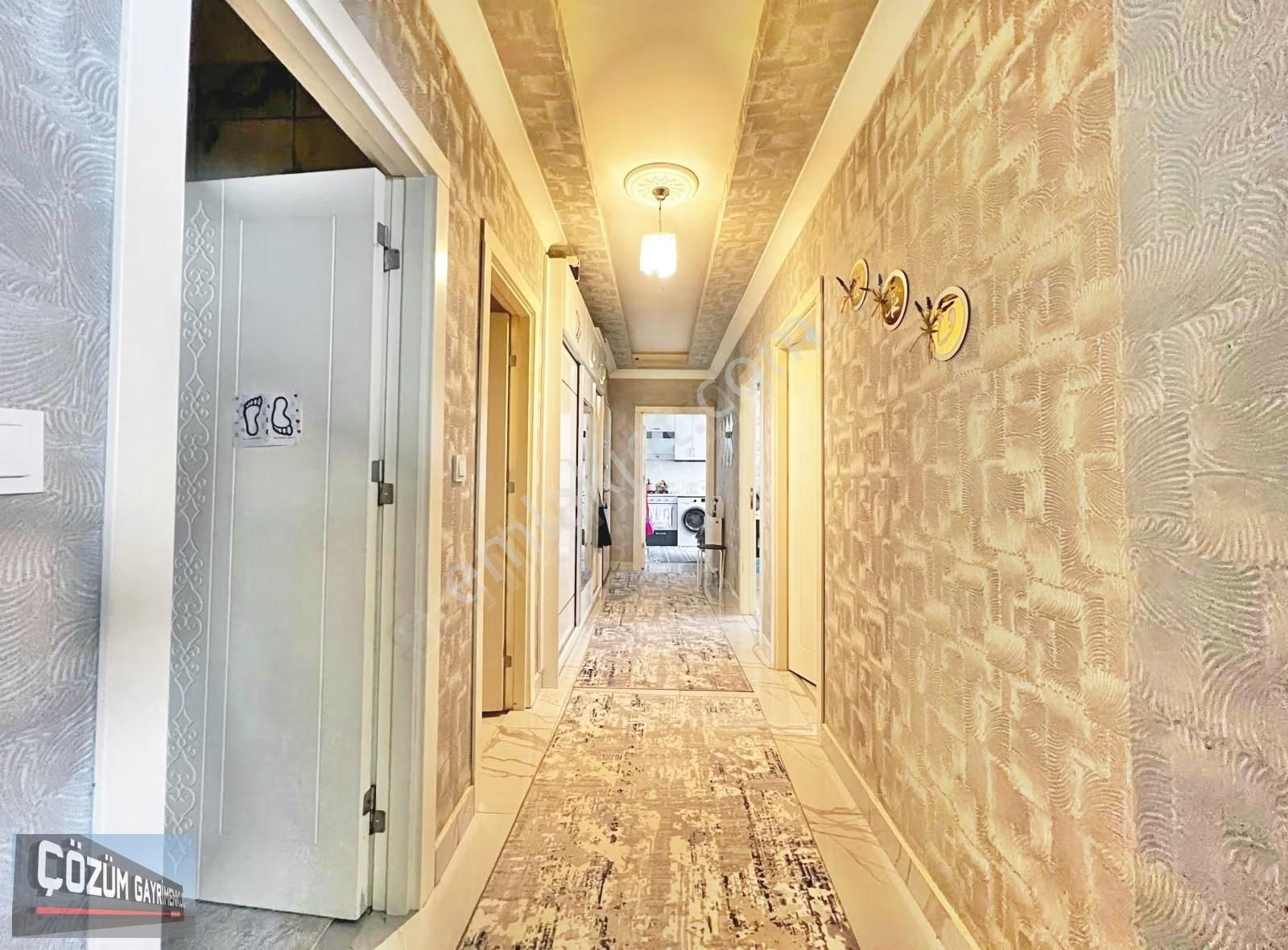 Çözüm'de Haftanın Fırsatı Yeni Bina 3+1 Full Yapılı Teras Balkon - Görsel 12