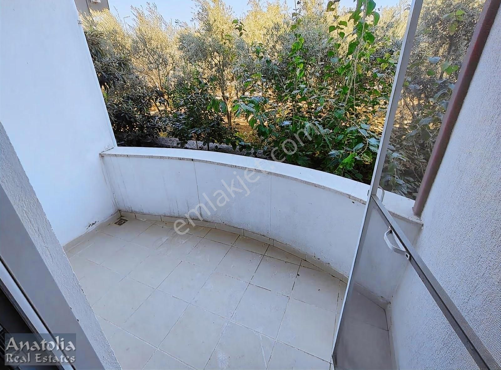 Merkezde Satılık Geniş Bahçeli 3+1 Daire - Görsel 9