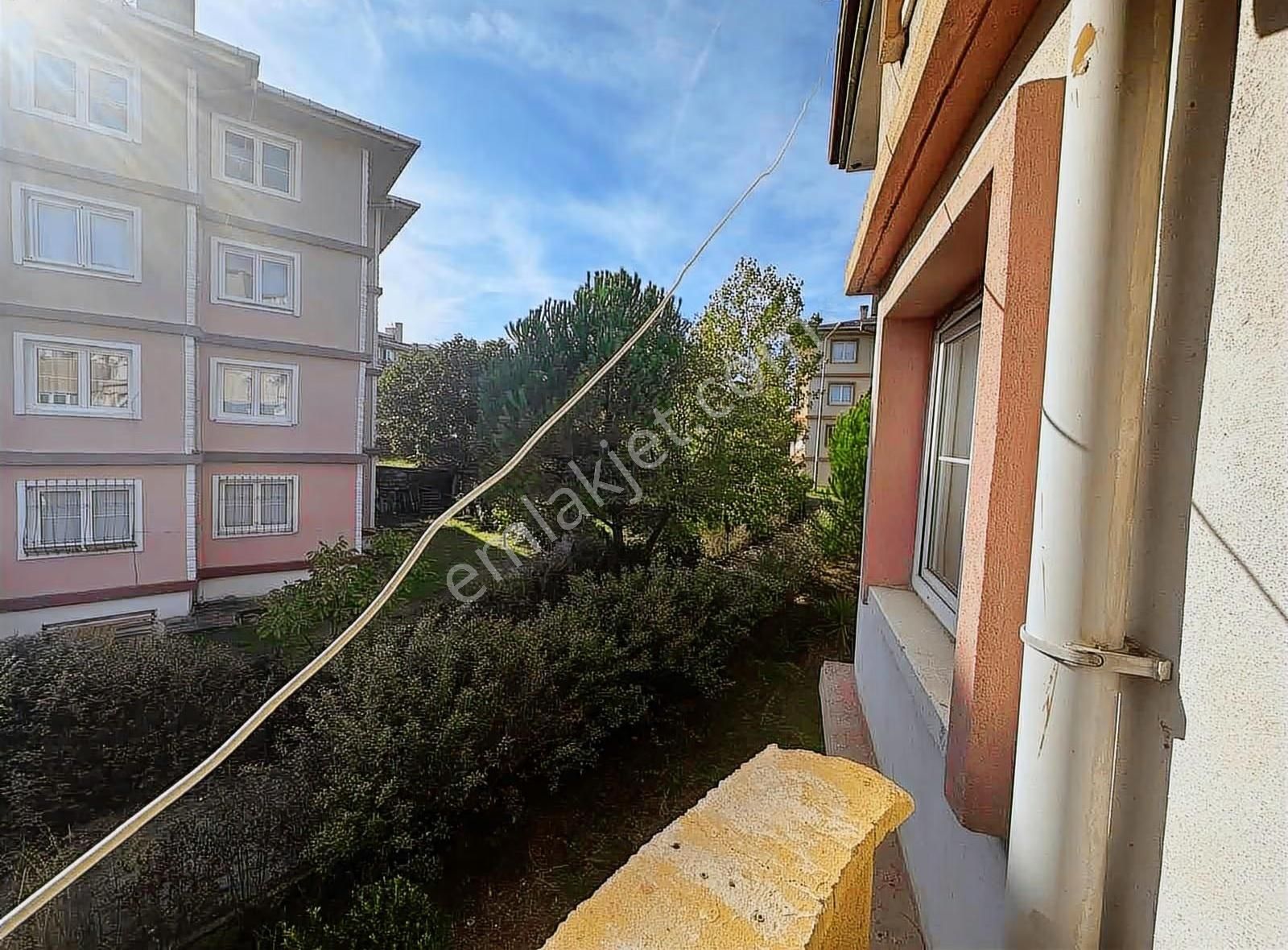 Çalıca Kalıcı Konutlarında Satılık Arakat 3+1 Geniş Daire - Görsel 4