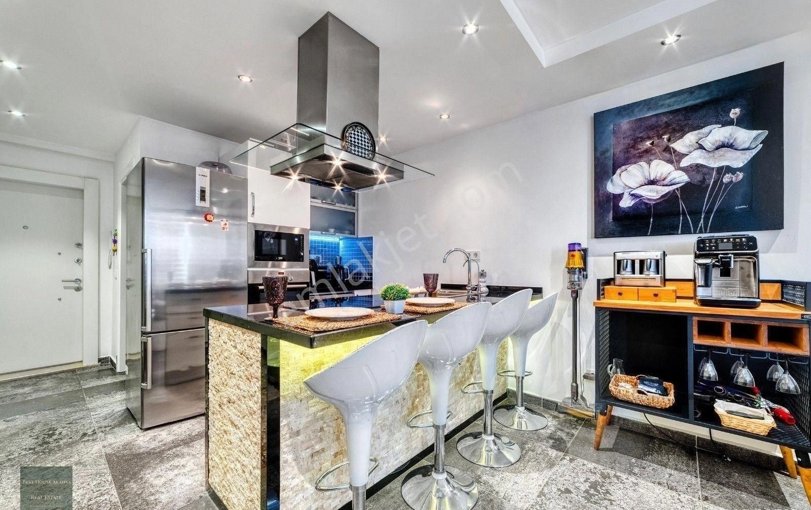 Alanya Cikcilli’de Satılık Lüks 2+1 Daire – Havuz Manzaralı, Full Eşyalı, Vatandaşlığa Uygun! - Görsel 20