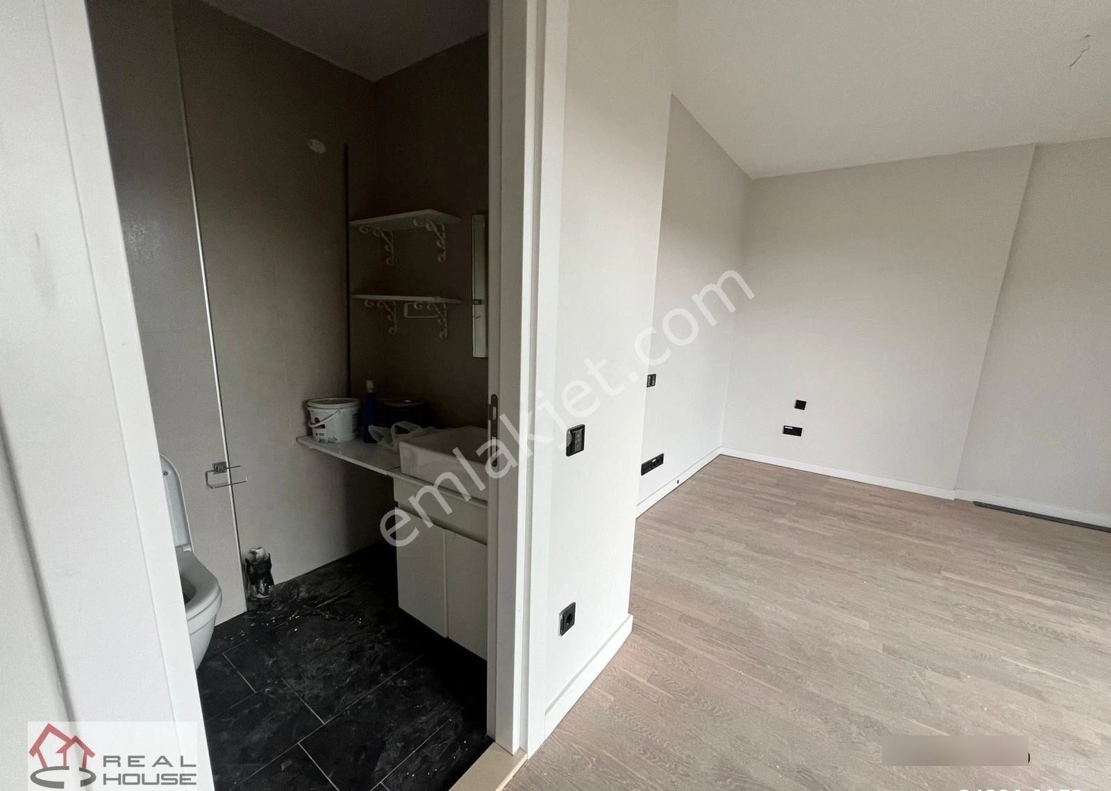 Zekeriyaköy İmaj Garden Sitesinde 2+1 Bahçe Dubleksi - Görsel 14