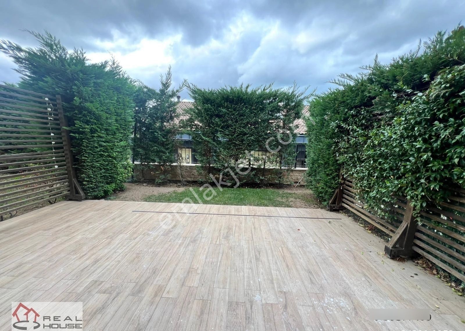 Zekeriyaköy İmaj Garden Sitesinde 2+1 Bahçe Dubleksi - Görsel 7