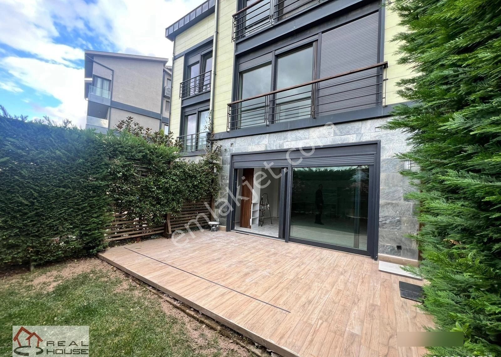 Zekeriyaköy İmaj Garden Sitesinde 2+1 Bahçe Dubleksi - Görsel 5