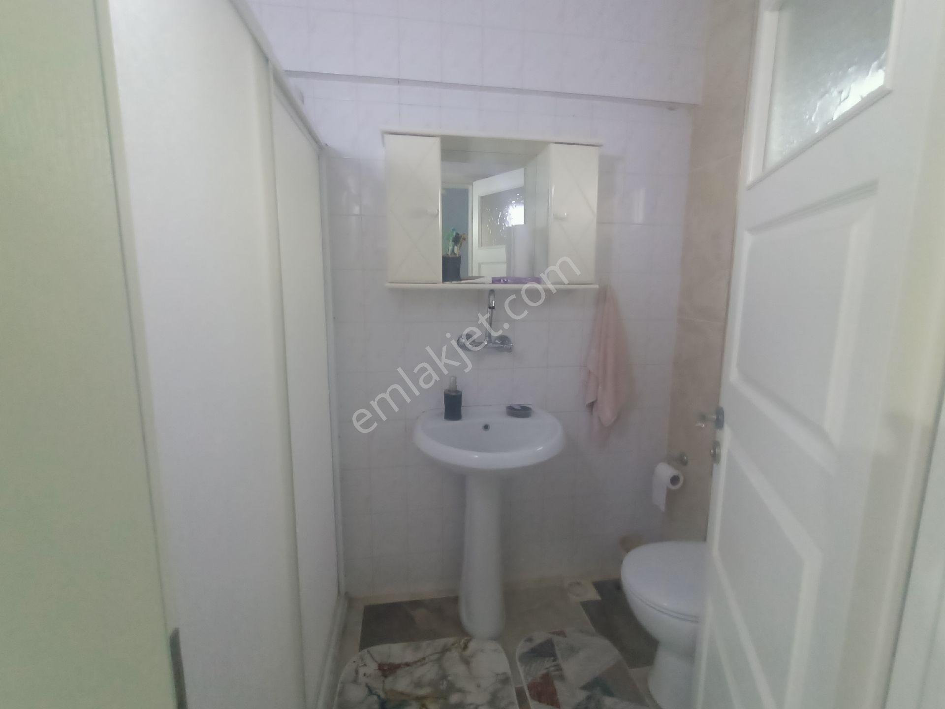 Kuşadası Davutlar Sahil Denize Yürüme Mesafesinde 4+1 Villa Satılık - Görsel 15