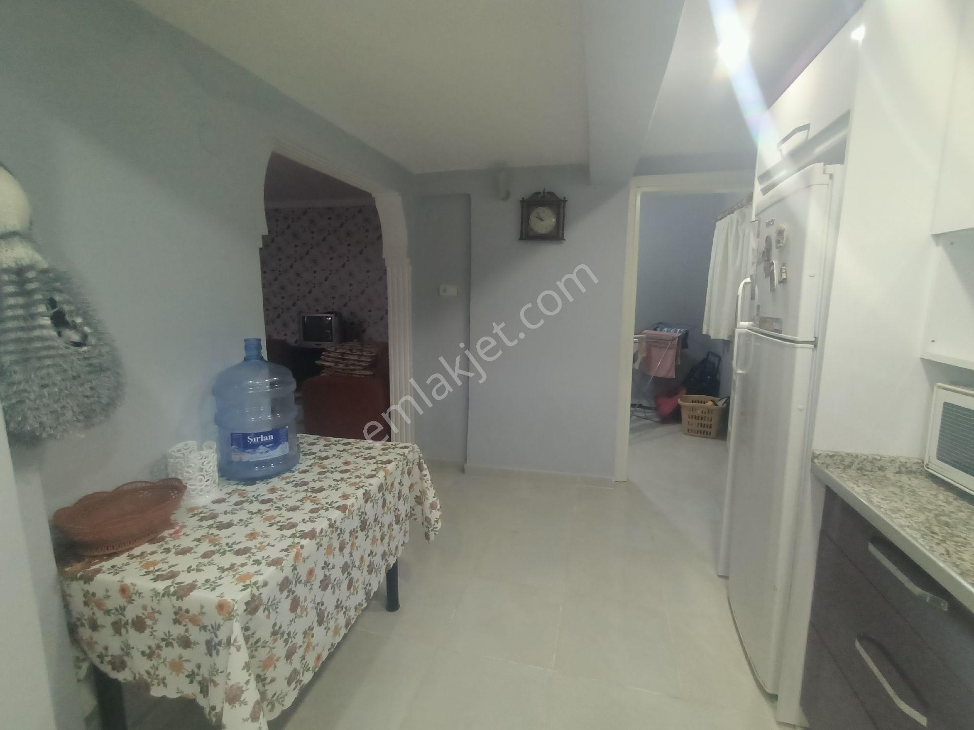 Kuşadası Davutlar Sahil Denize Yürüme Mesafesinde 4+1 Villa Satılık - Görsel 8