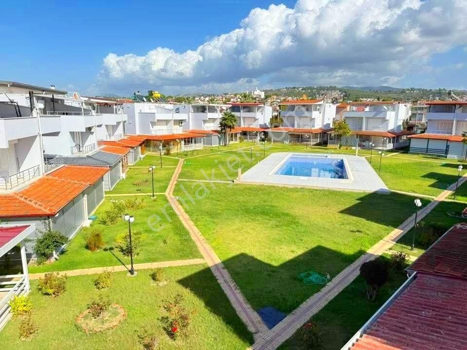 Sahil Siteleri Denize Yakın Yazik