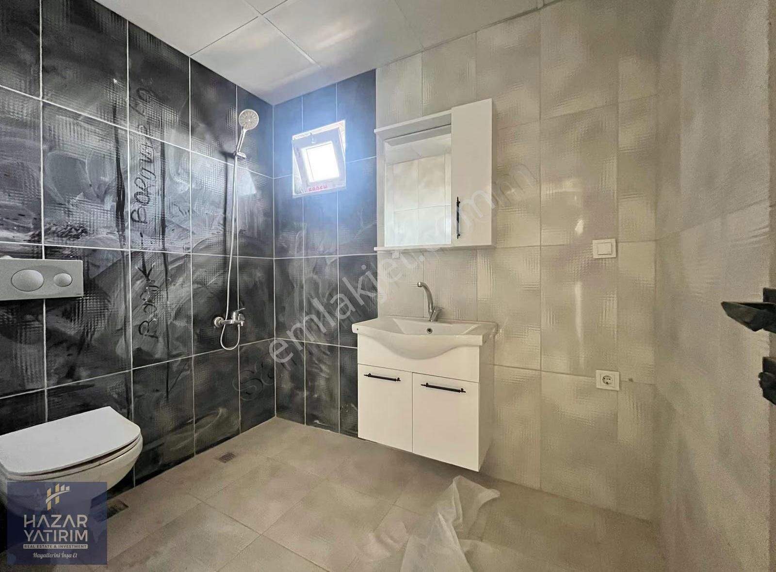 Kepezin Gözde Bölgesinde Sıfır 2+1 Cadde Üzeri, E. Banyolu - Görsel 18