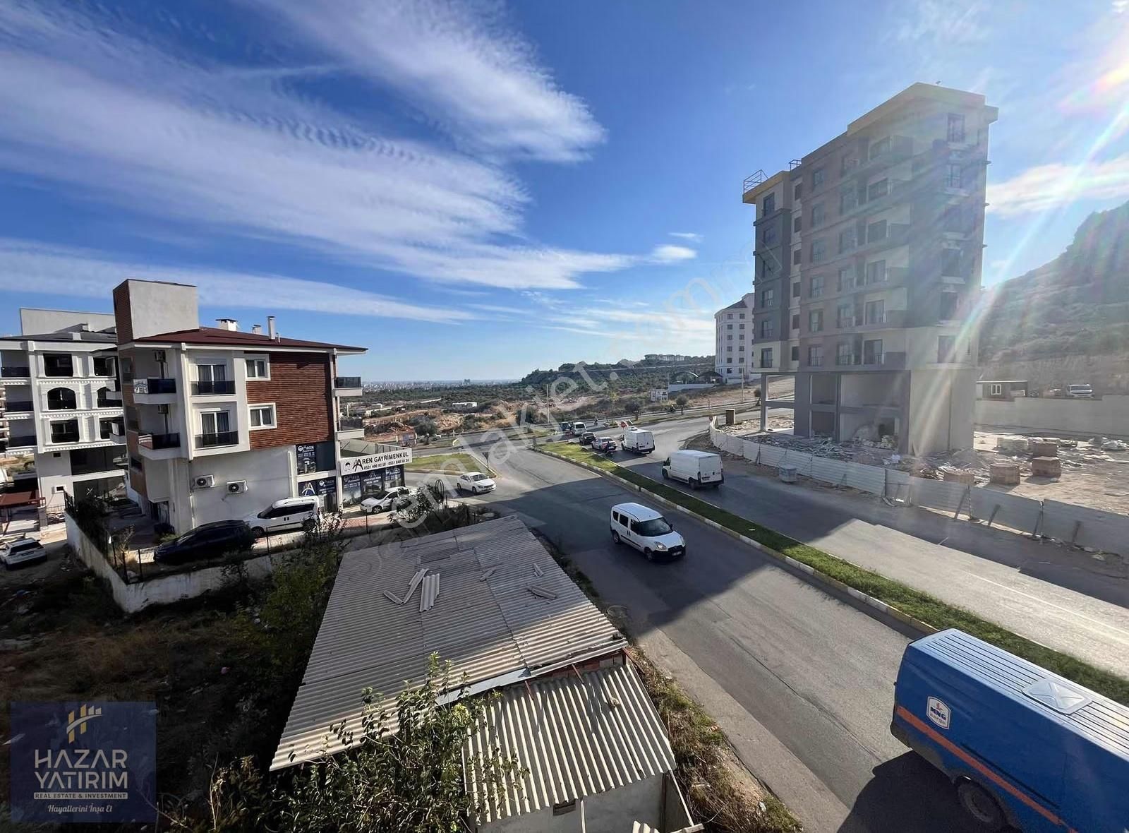 Kepezin Gözde Bölgesinde Sıfır 2+1 Cadde Üzeri, E. Banyolu - Görsel 3