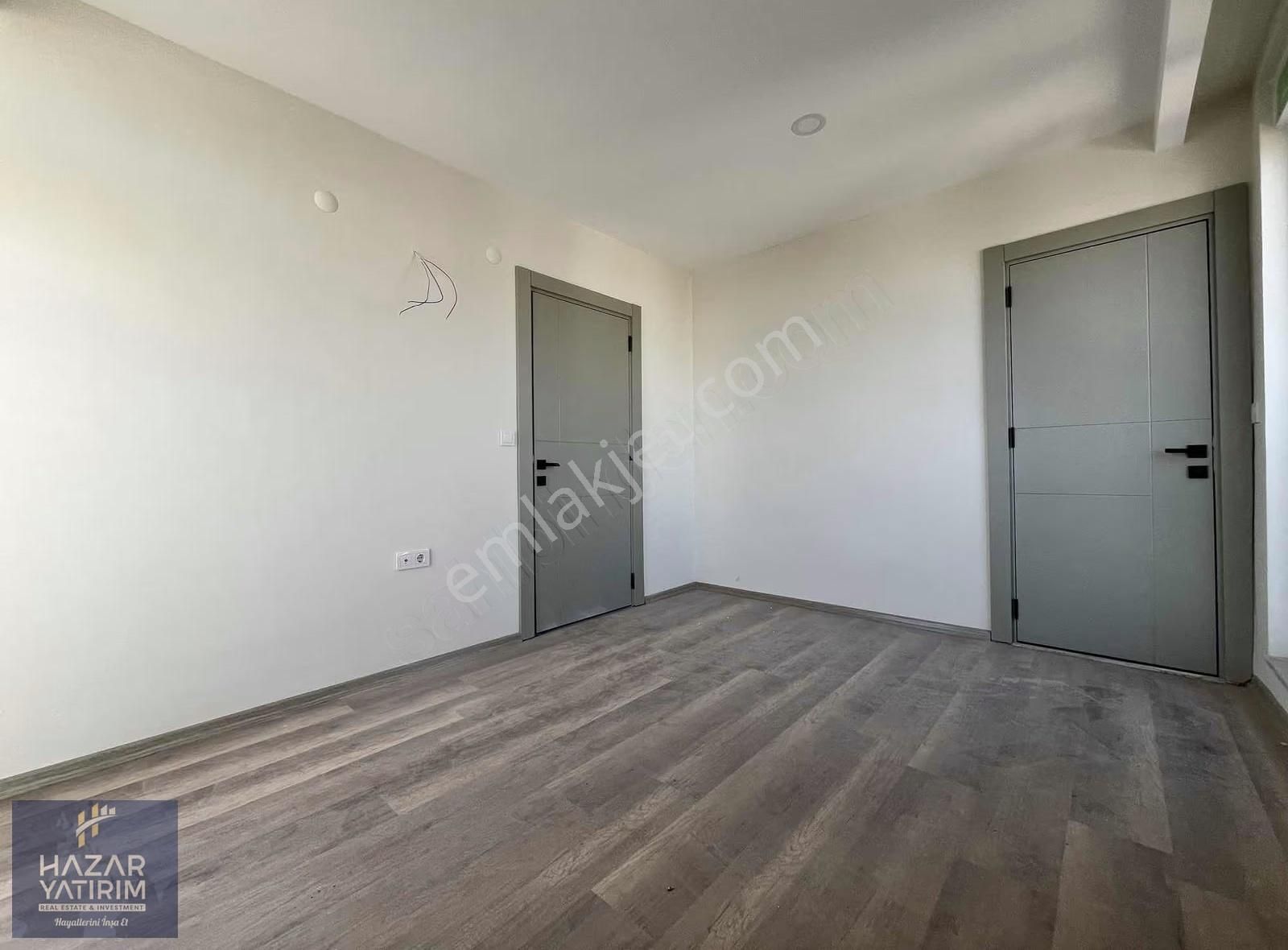 Kepezin Gözde Bölgesinde Sıfır 2+1 Cadde Üzeri, E. Banyolu - Görsel 2