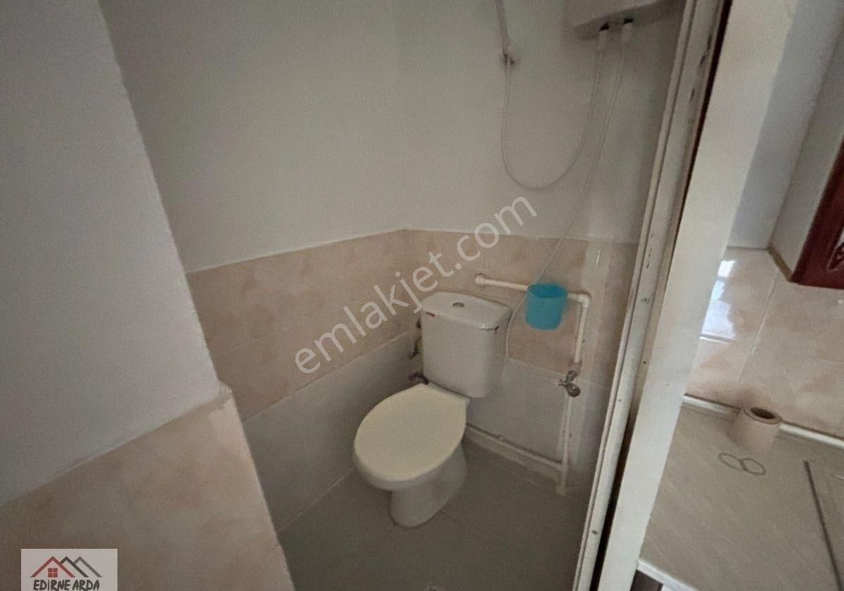 Arda Emlak Ofisin’den Balıkpazarı Yakını Temiz Büro - Görsel 7