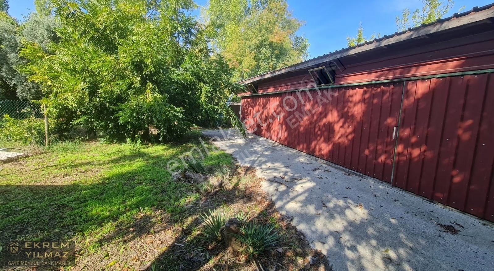 Köyceğiz Yangı Mahalesin'de Sesiz Doğayla İç İçe Nezih Bir Villa - Görsel 30