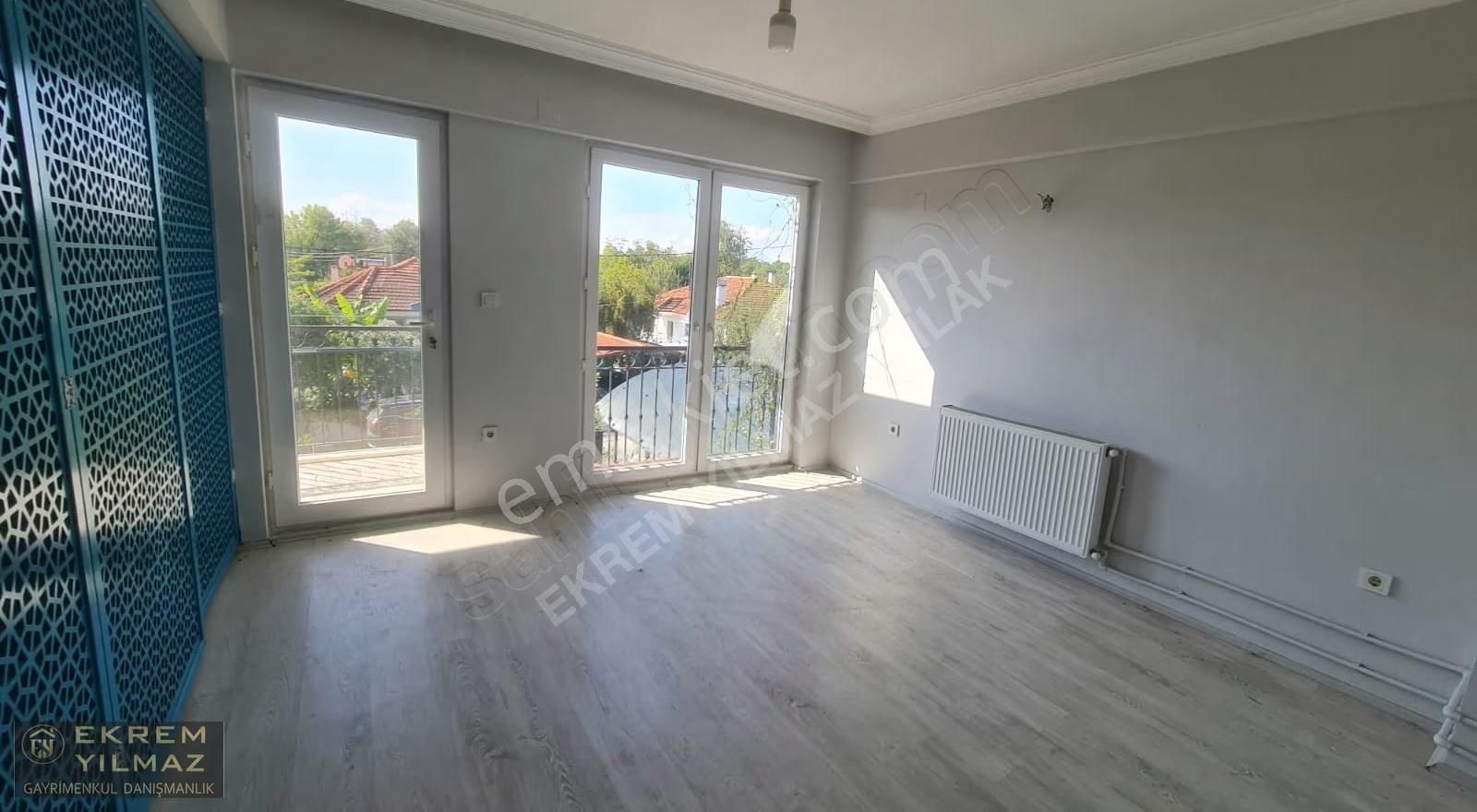 Köyceğiz Yangı Mahalesin'de Sesiz Doğayla İç İçe Nezih Bir Villa - Görsel 8