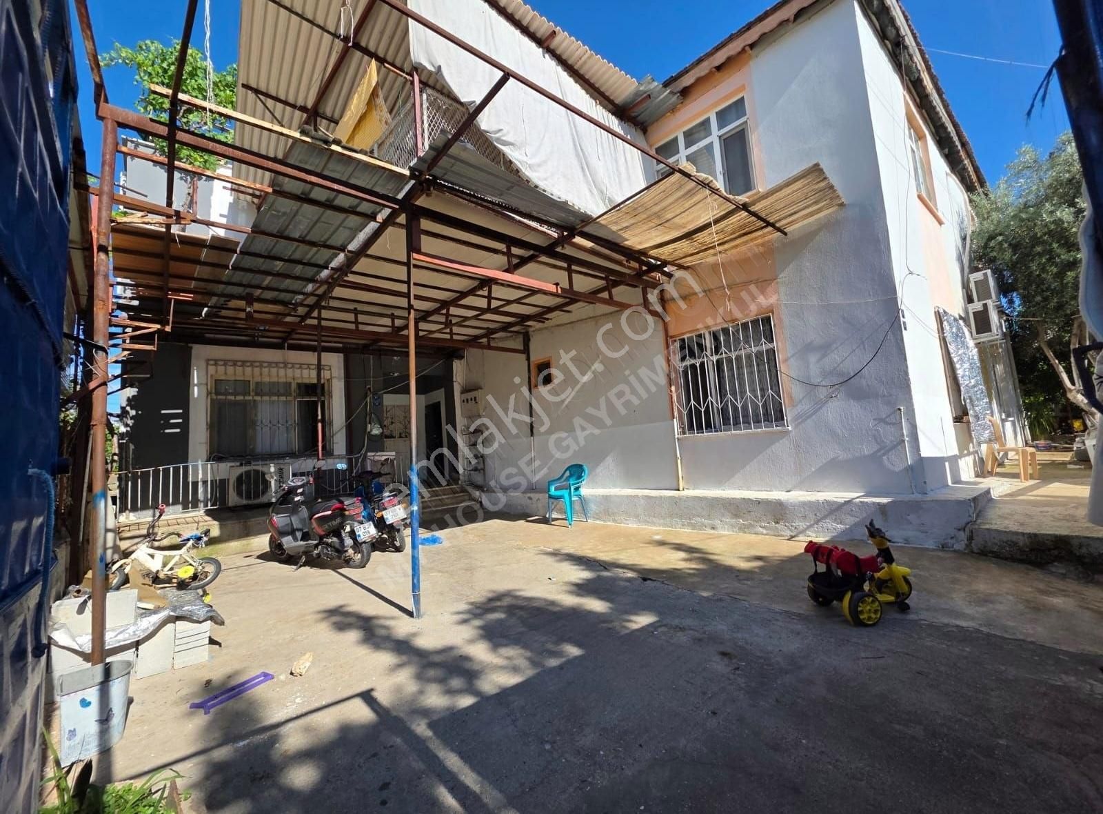 İyi Emlak'tan Satılık Aksu Pınarlı'da 350 M2 Arsa İçinde 4 Ev. - Görsel 10