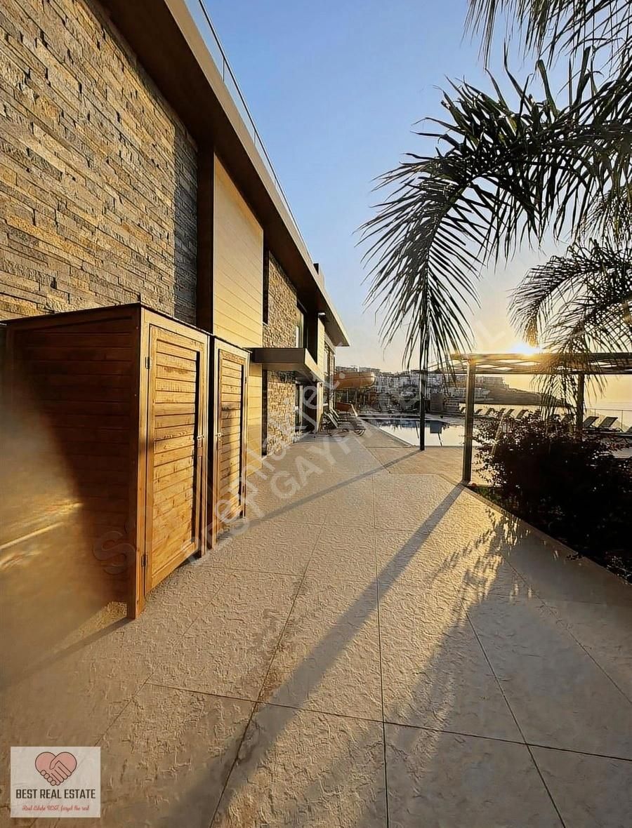 Muğla Bodrum Boğaziçi 2 Bahçe 2 Balkon 5+2 Deniz Manzaralı Villa - Görsel 28