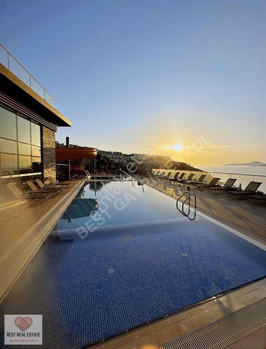 Muğla Bodrum Boğaziçi 2 Bahçe 2 Balkon 5+2 Deniz Manzaralı Villa - Görsel 5