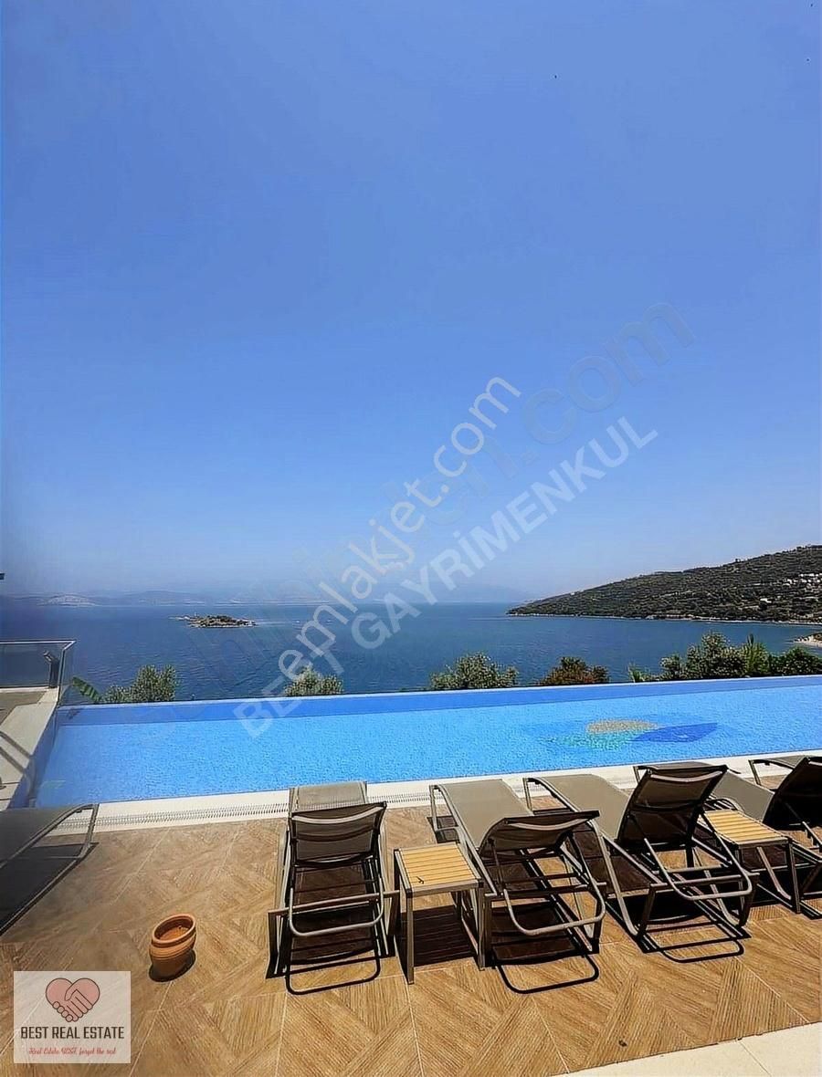 Muğla Bodrum Boğaziçi 2 Bahçe 2 Balkon 5+2 Deniz Manzaralı Villa - Görsel 22