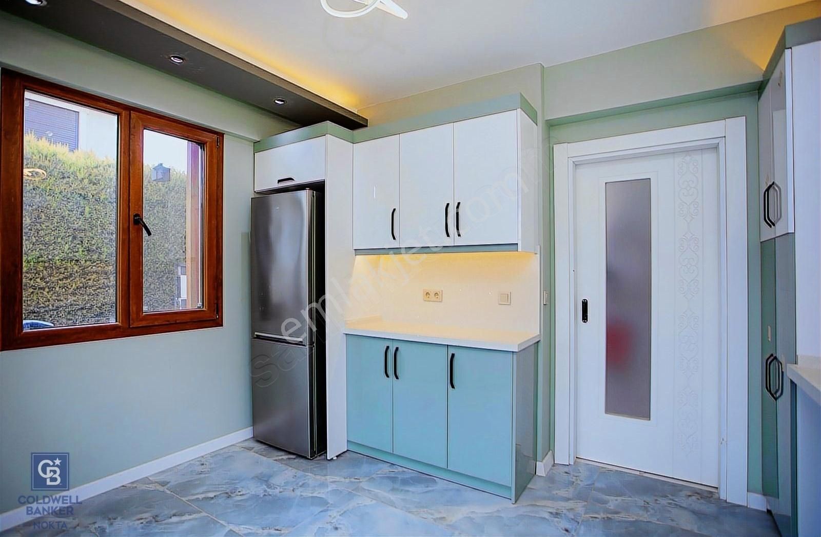 Foça Bağarası Villalar Bölgesinde Satılık 4+1 Müstakil Villa - Görsel 9